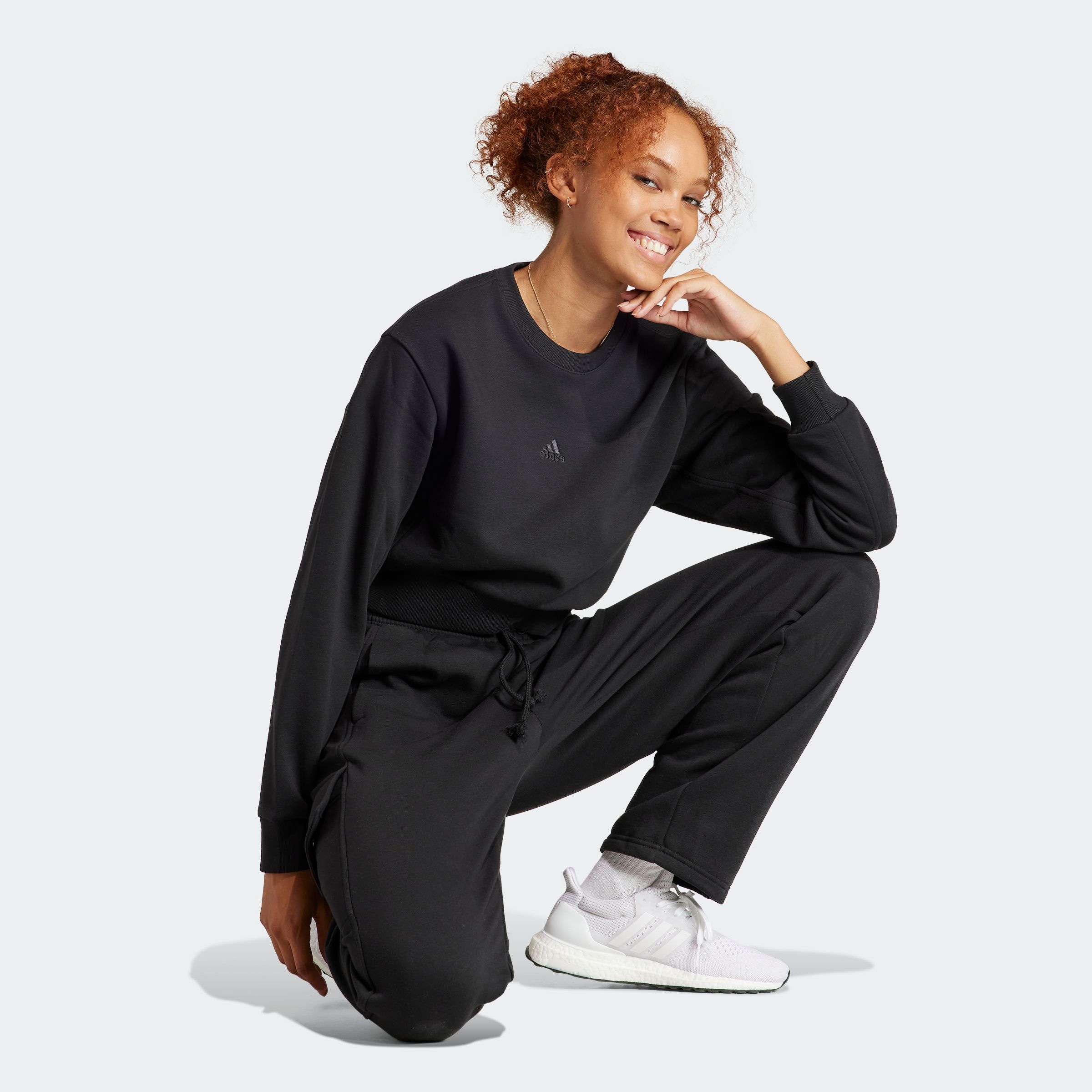 adidas Sportswear Sweatshirt »W ALL SZN C SWT«

