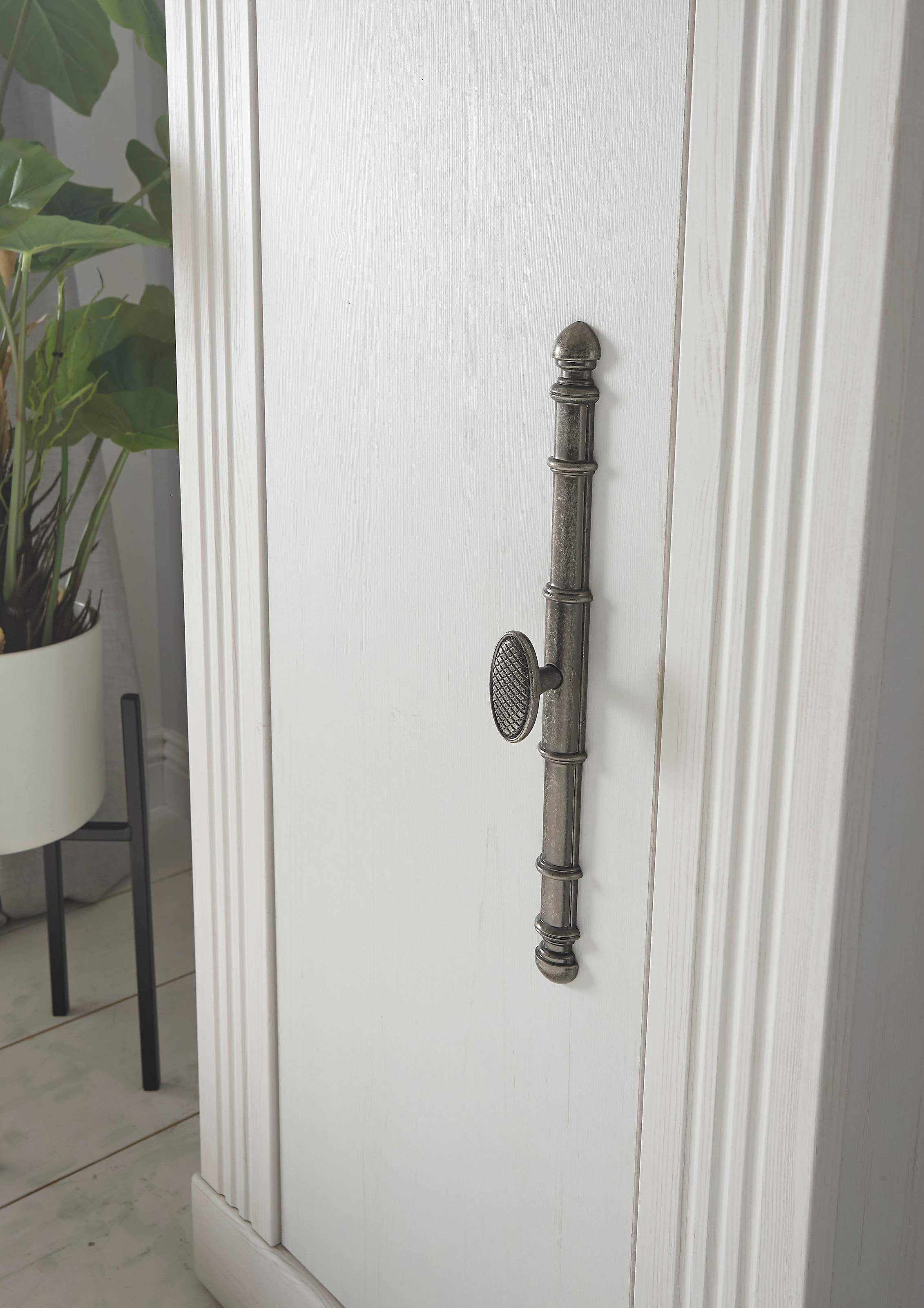 Home affaire Stauraumschrank »WESTMINSTER«, im romantischen Landhausstil
