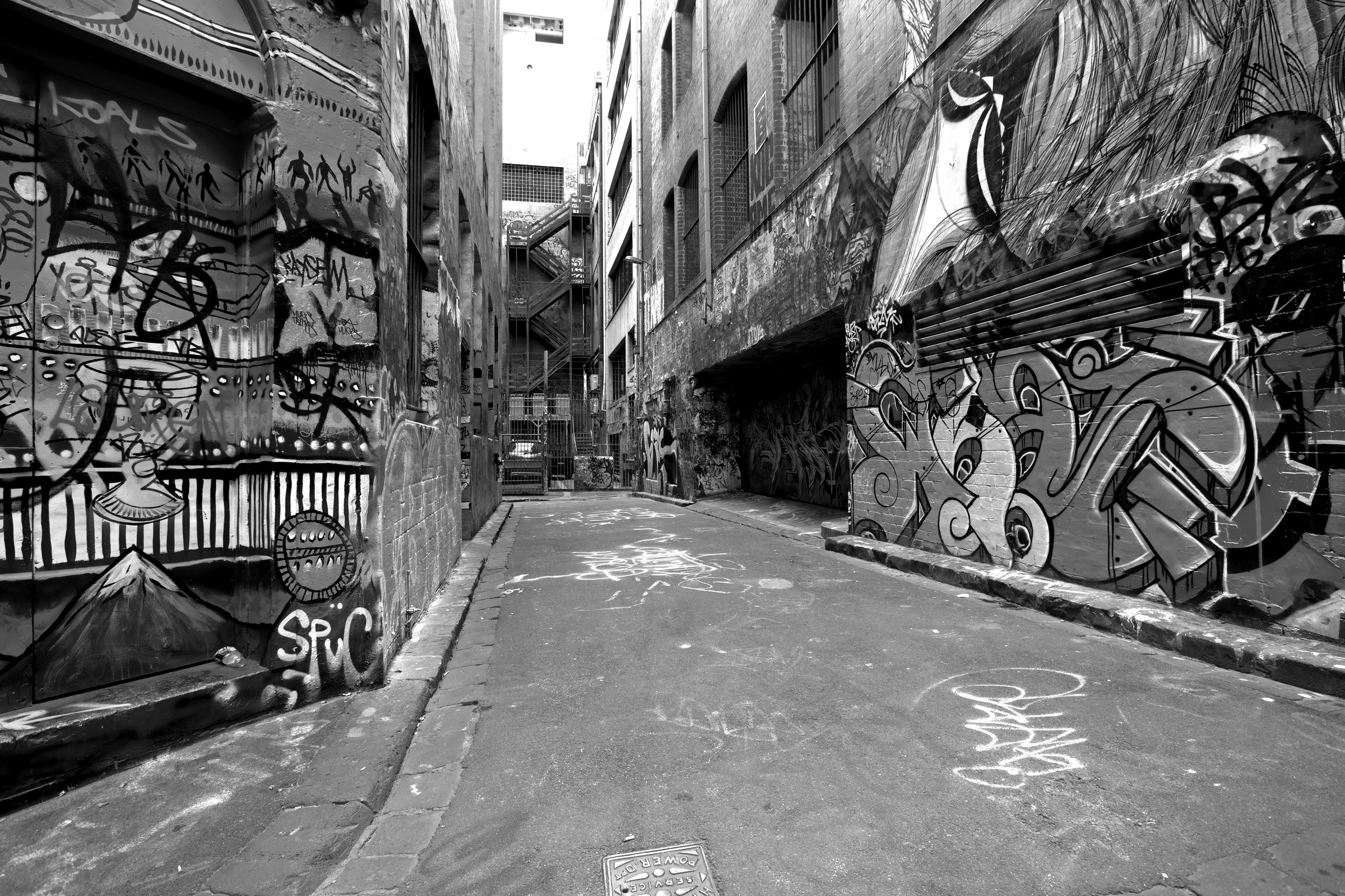 Image of Papermoon Fototapete »New York, Bronx, Hinterhof, Feuerleiter Schwarz & Weiss«, Vliestapete, hochwertiger Digitaldruck, inklusive Kleister bei Ackermann Versand Schweiz