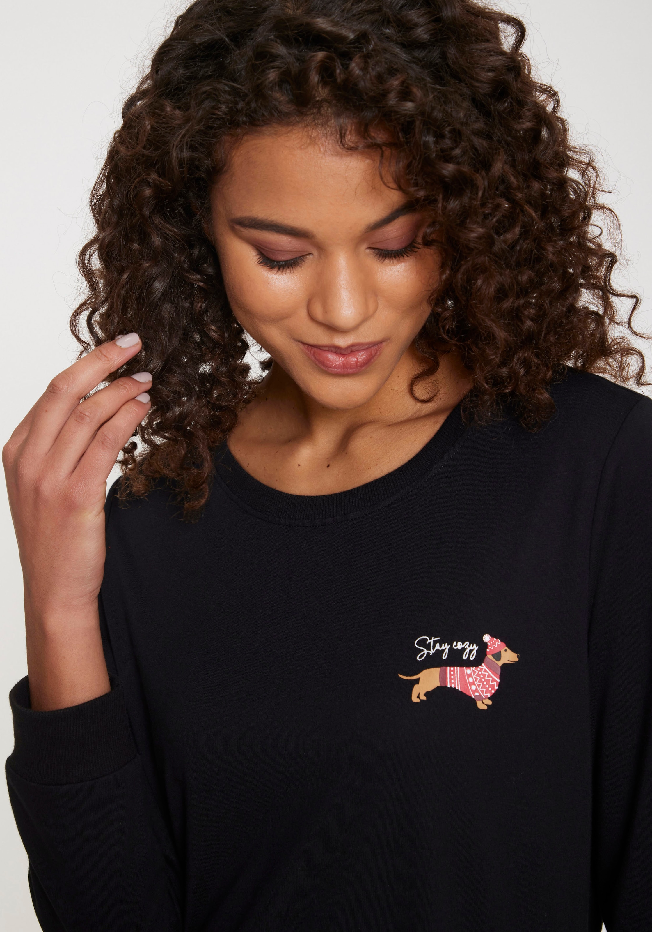 LASCANA Pyjama, (Set, 2 tlg.), mit süssem Dackel-Motiv