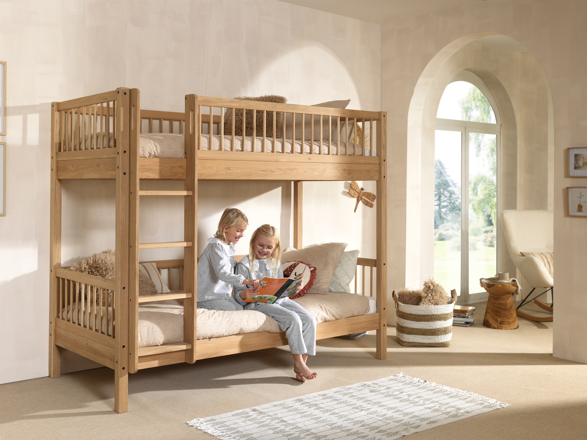 Vipack Etagenbett »Eiche massiv, Made in Europe, langlebige Qualität« B/H/T ca. 208x176x98cm, Schublade+unterer Rausfallschutz optional,  2 Lattenroste, wahlweise mit oder ohne Bettschublade und Absturzschutz
