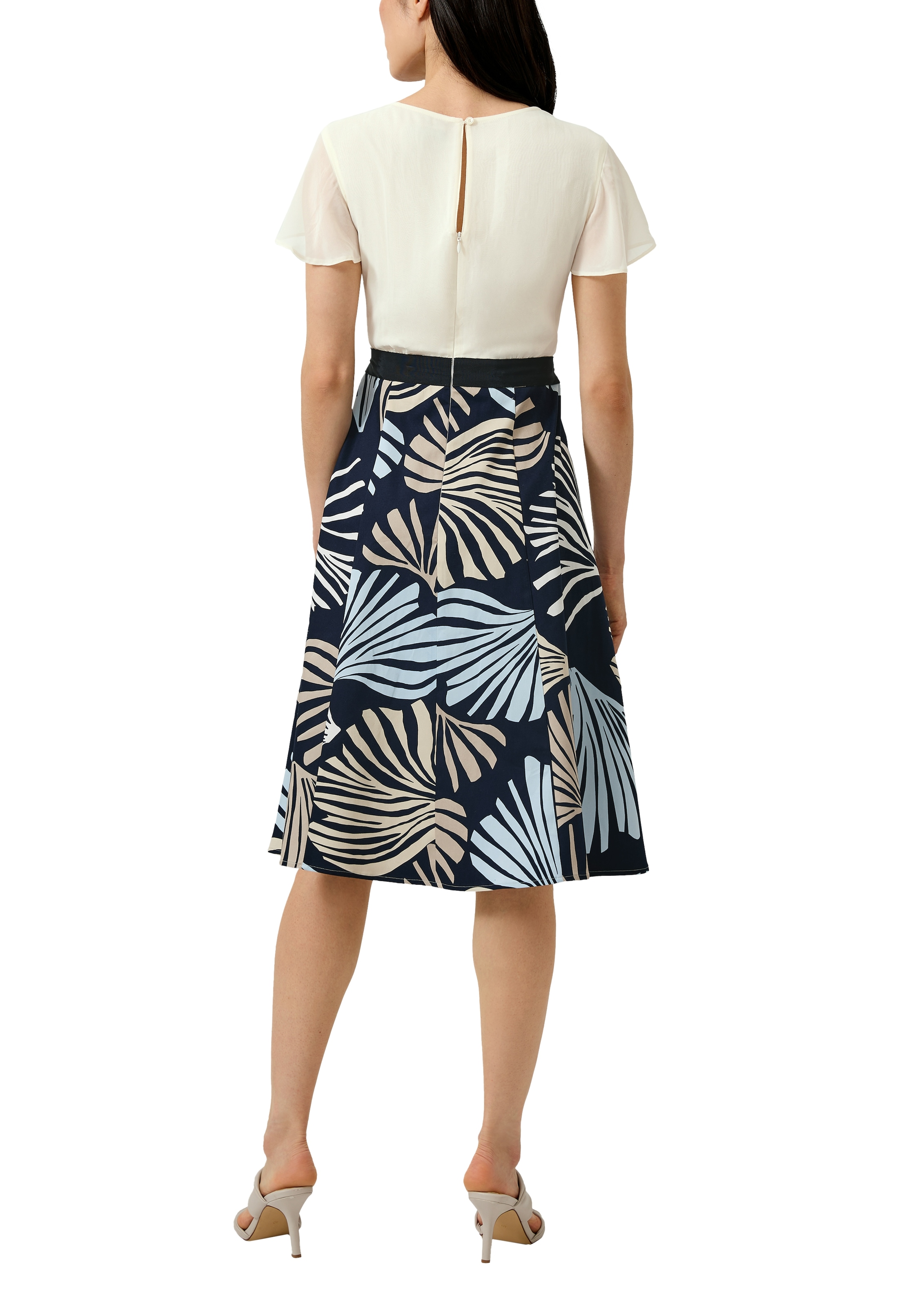 s.Oliver BLACK LABEL Robe midi im Fabricmix und mit floralem Muster