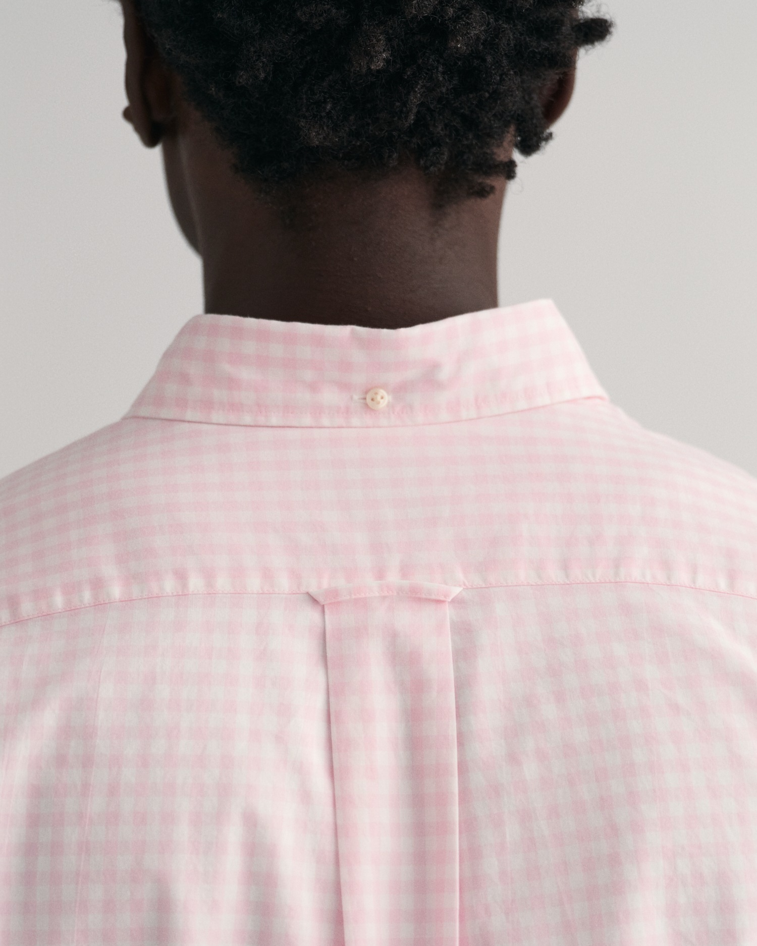 Gant Langarmhemd »REG POPLIN GINGHAM SHIRT«, mit Logostickerei auf der Brust