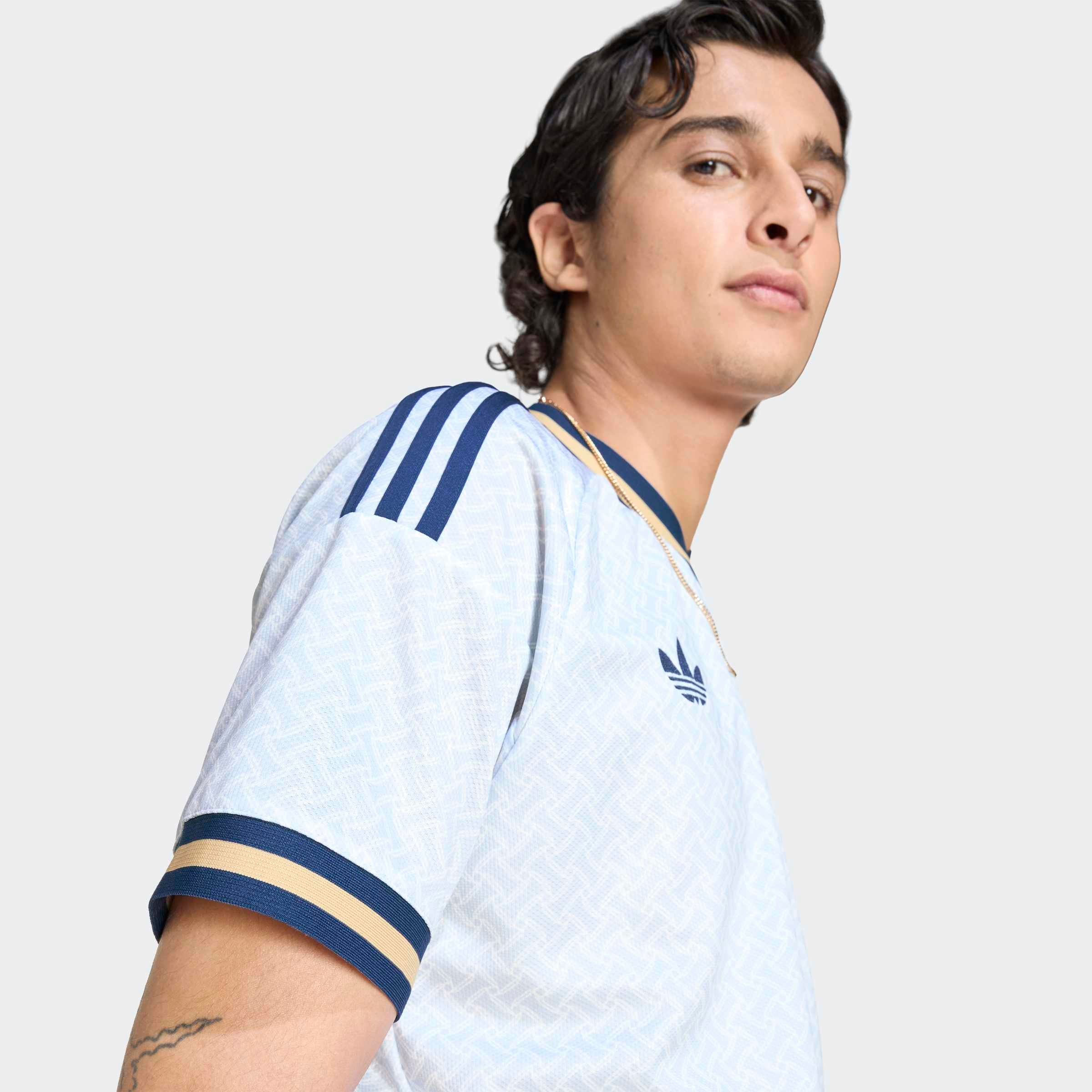 adidas Performance Fussballtrikot »FIGC A JSY« mit Rundhalsausschnitt, aus Polyester, mit Climacool® Technologie