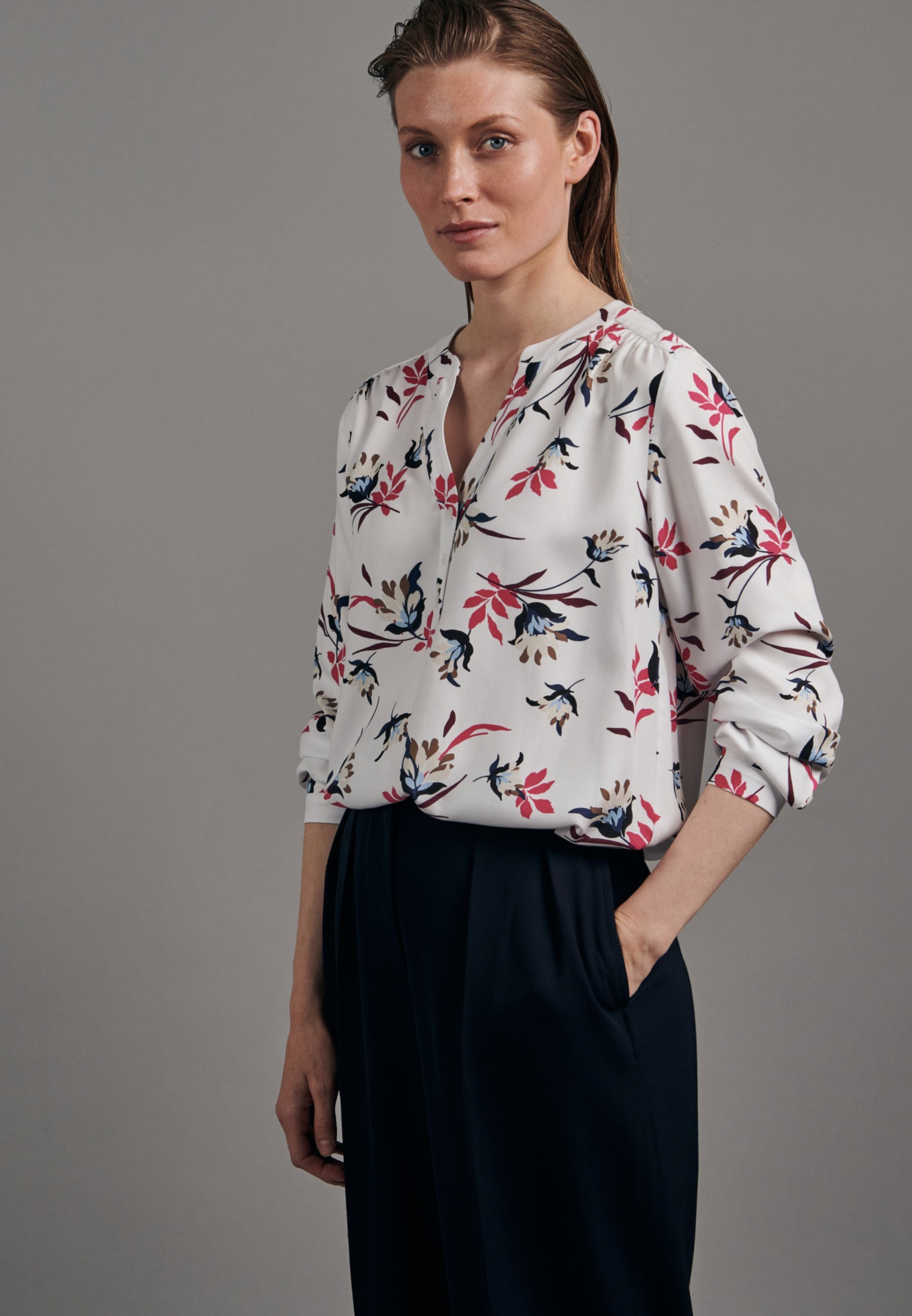 Image of seidensticker Klassische Bluse »Schwarze Rose«, Tunika Floral bei Ackermann Versand Schweiz