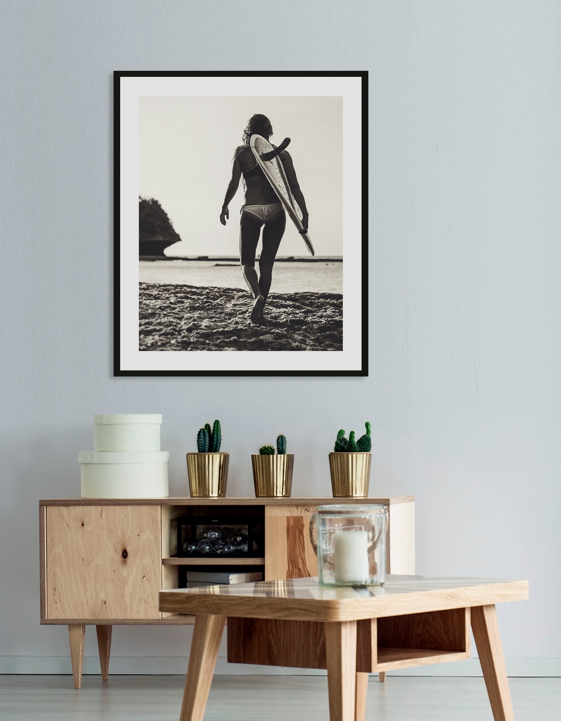 Image of queence Bild "OAKLAND" Bilder von Frauen Frau Meer Meer Bilder Schwarz-Weiss Sport Strand 1 Stk. tlg. HD Premium Poster-Druck inkl. Holzrahmen
