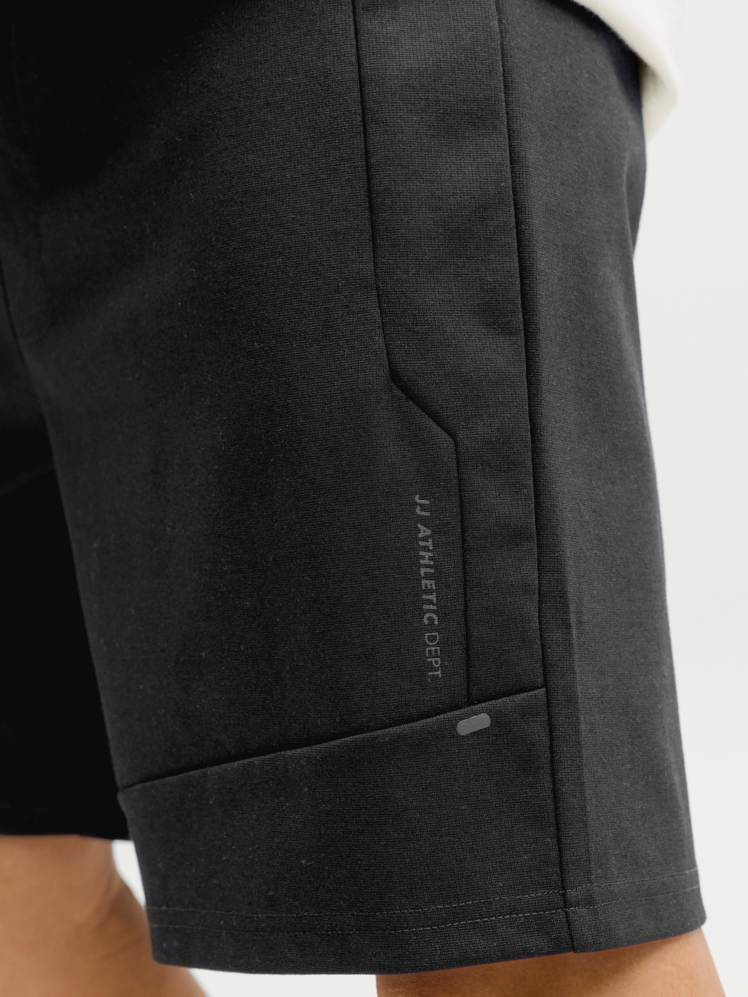 Jack & Jones PlusSize Sweatshorts »JPSTGORDON BASE SWEAT SHORTS SRT SN PLS«  mélange de matières avec stretch, coupe regular fit