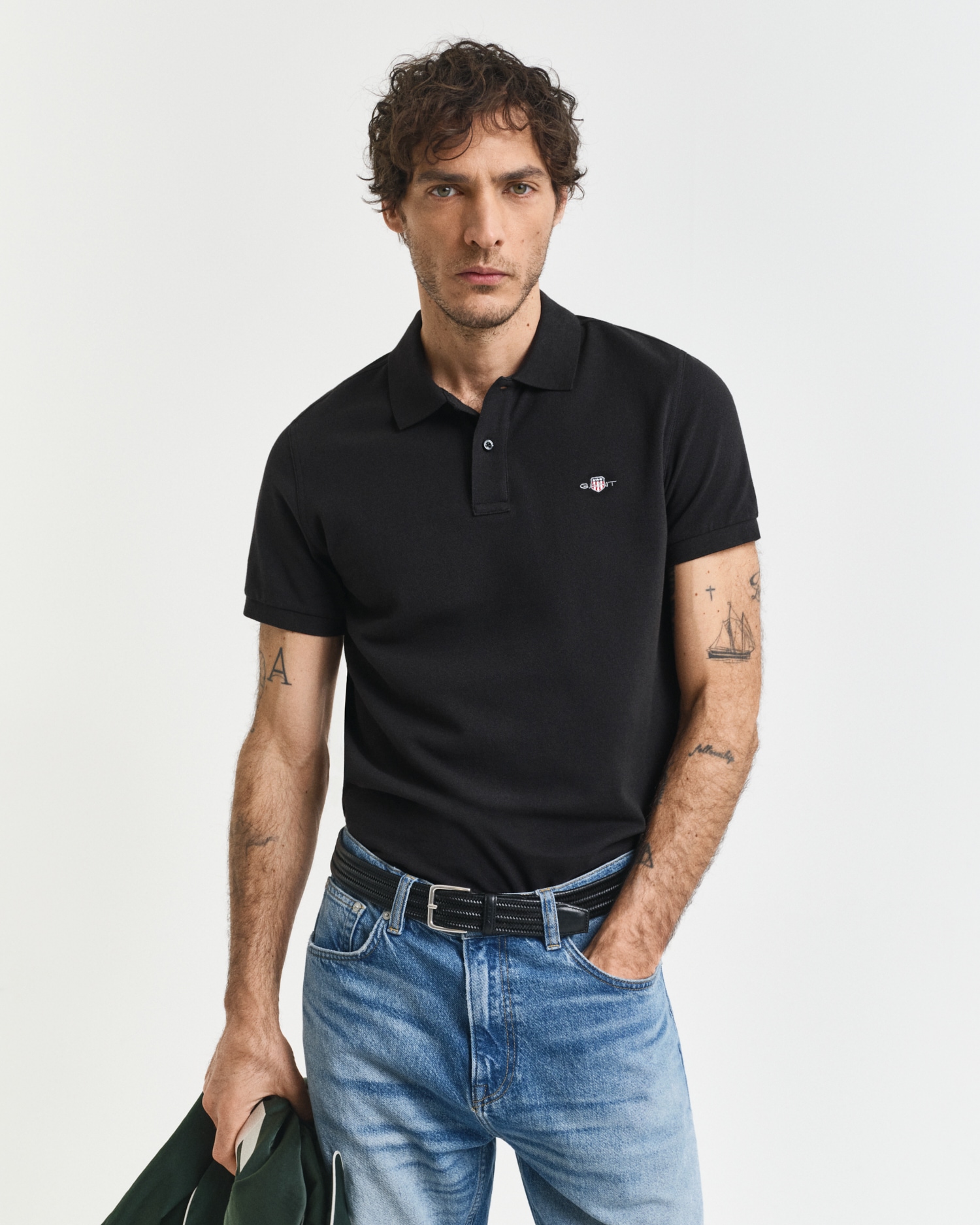 Gant Poloshirt »SLIM SHIELD SS PIQUE POLO« mit Logostickerei auf der Brust