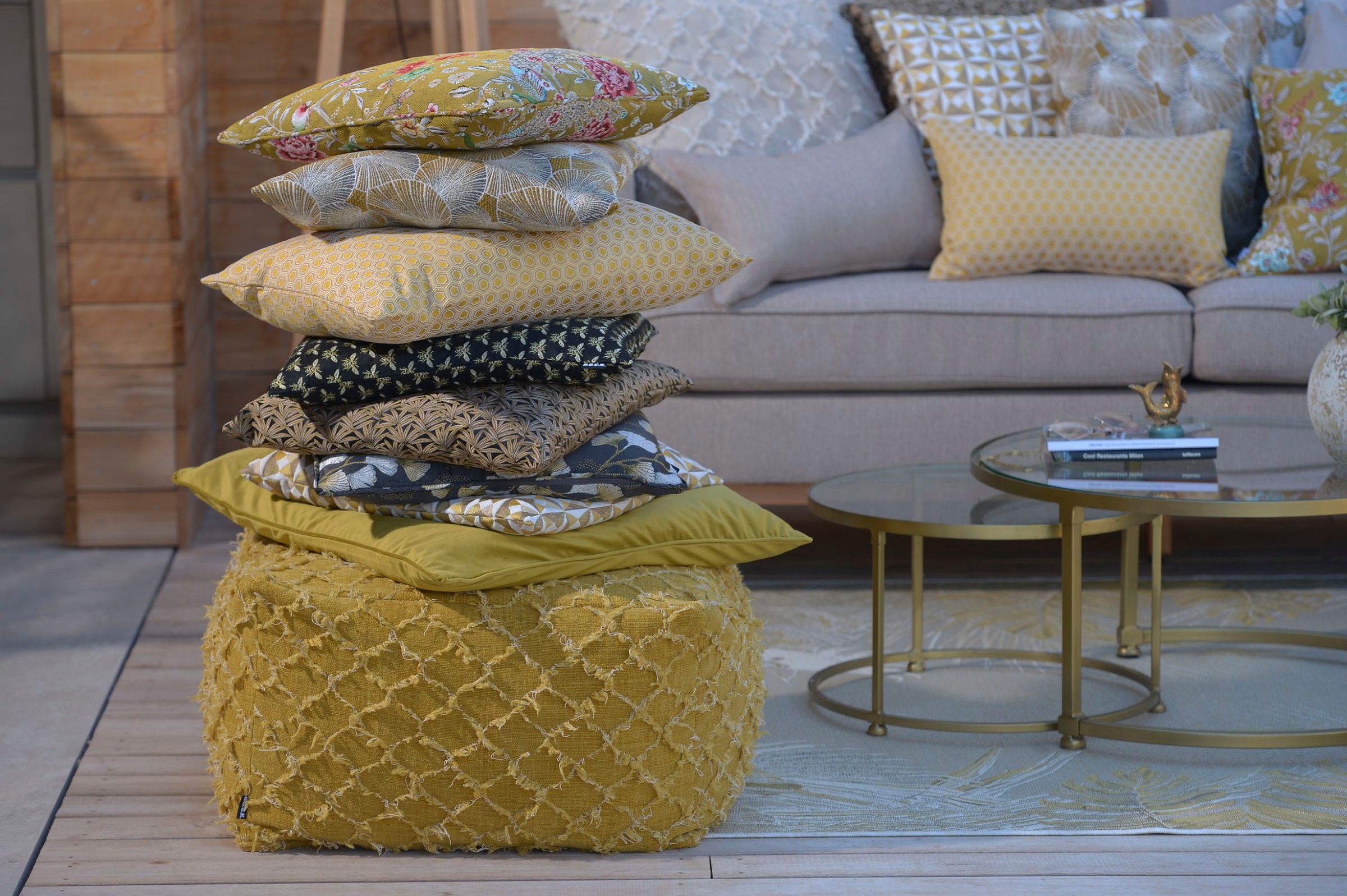 H.O.C.K. Dekokissen »Bienchen Maja« mit Bienen-Motiv, Kissenhülle mit Füllung, 1 Stück