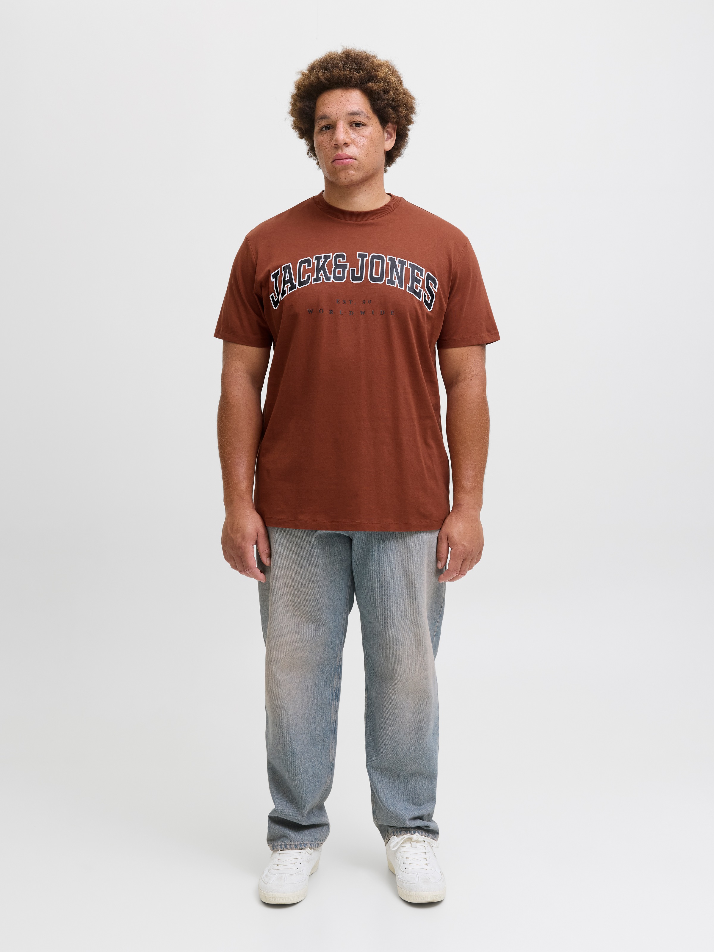 Jack & Jones PlusSize T-Shirt »JJECALEB VARSITY TEE SS O-NECK NOOS PLS«, mit Logobranding