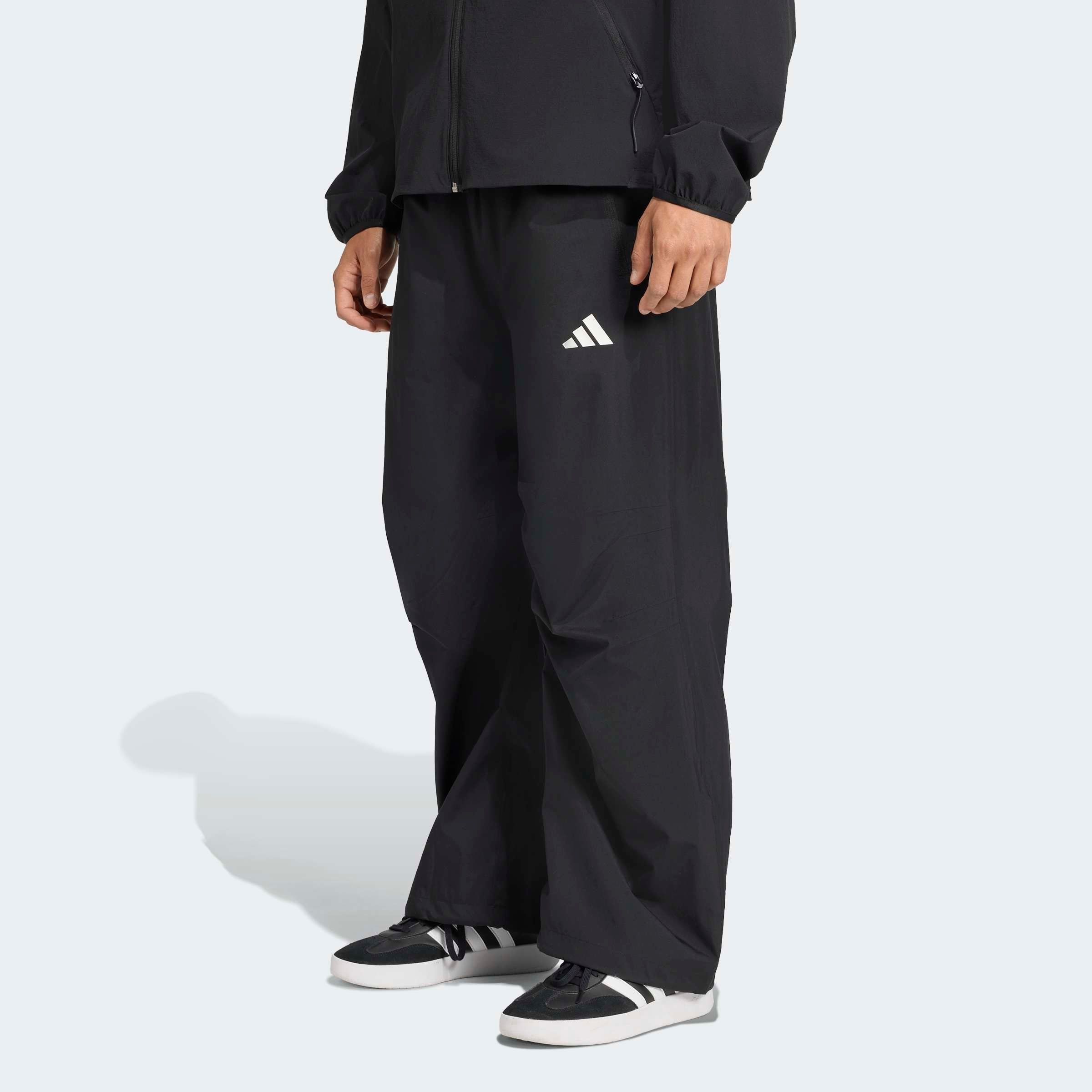 Image of adidas Sportswear Sporthose "M CT Q4 RAIN PT" aus Polyester, mit Kordelverschluss, sportlicher Stil