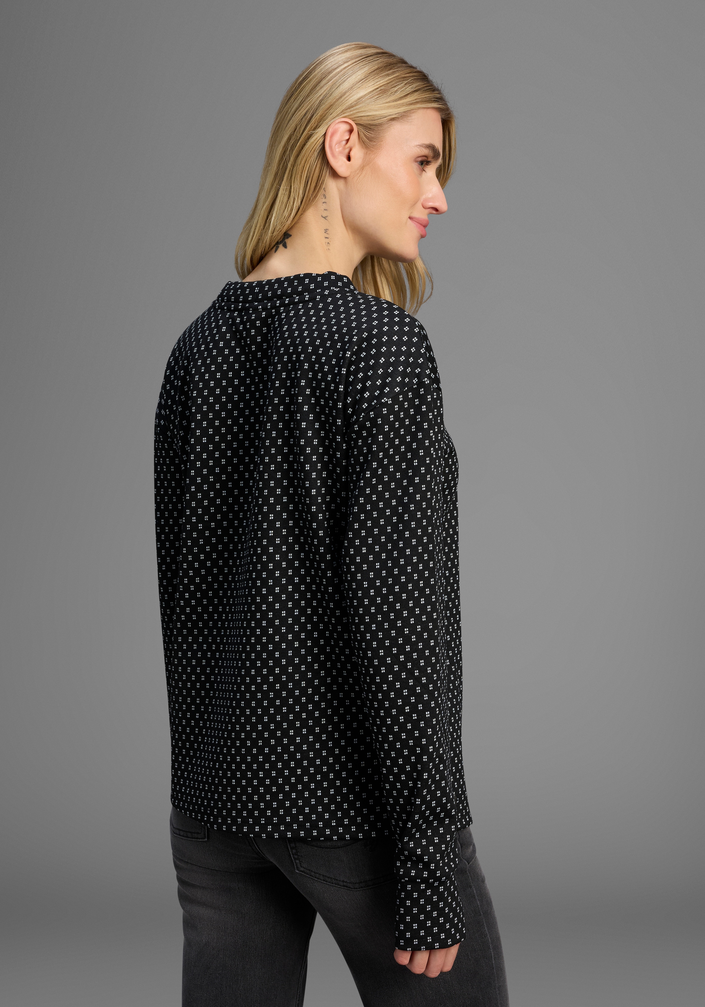 KangaROOS Sweatshirt in strukturiertem Material mit Turtleneck