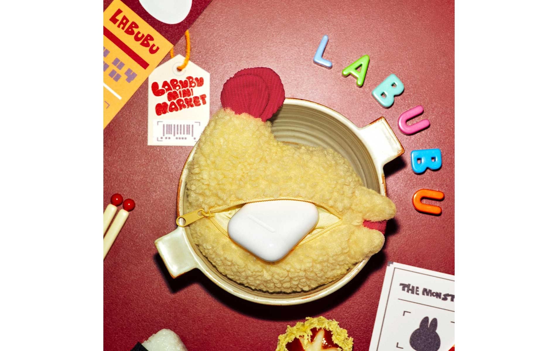   Plüschfigur »Pop Mart Wacky Mart Earphone Case«