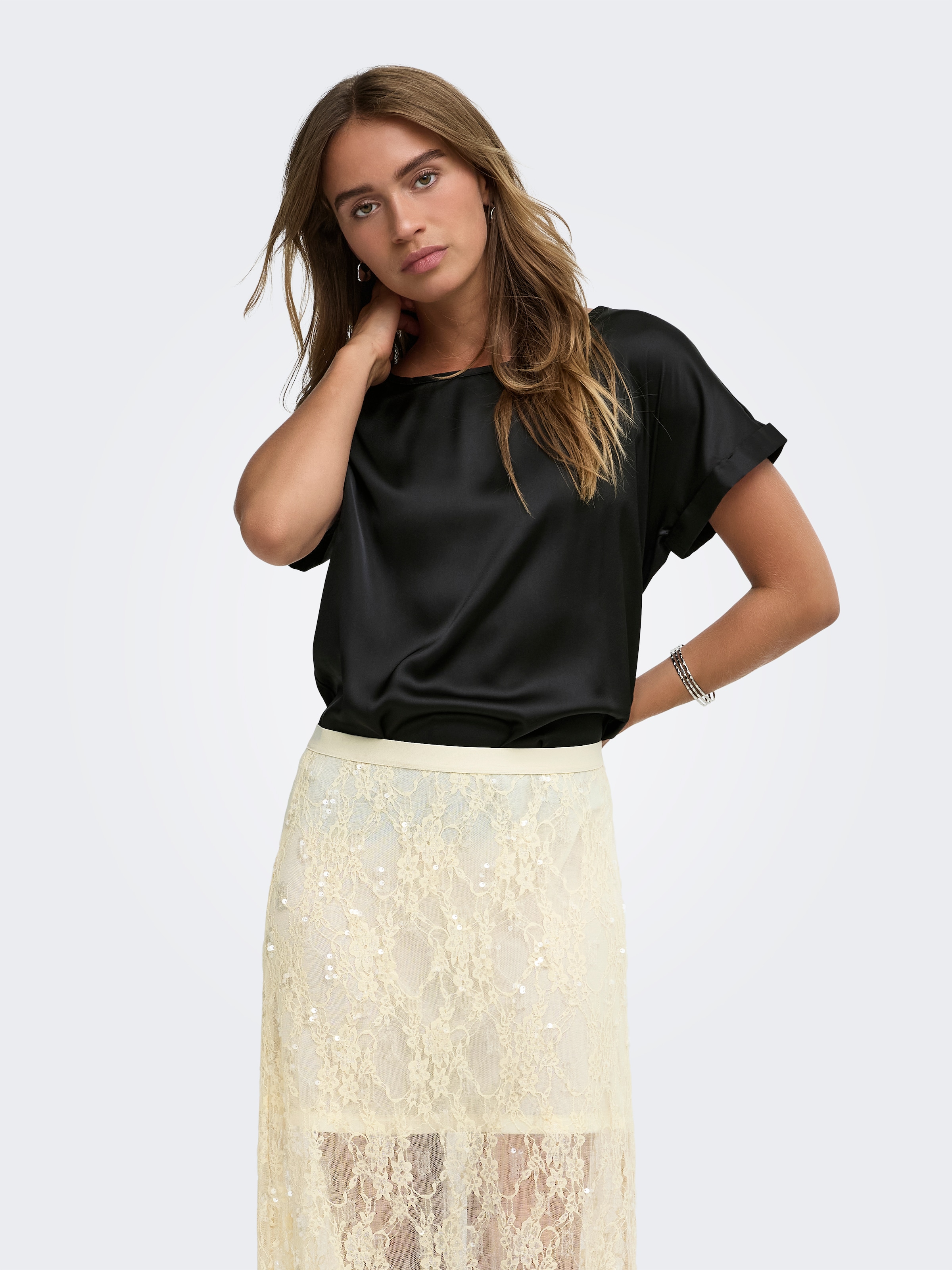Image of JDY Kurzarmbluse "JDYFIFI S/S TOP WVN NOOS" Polyester