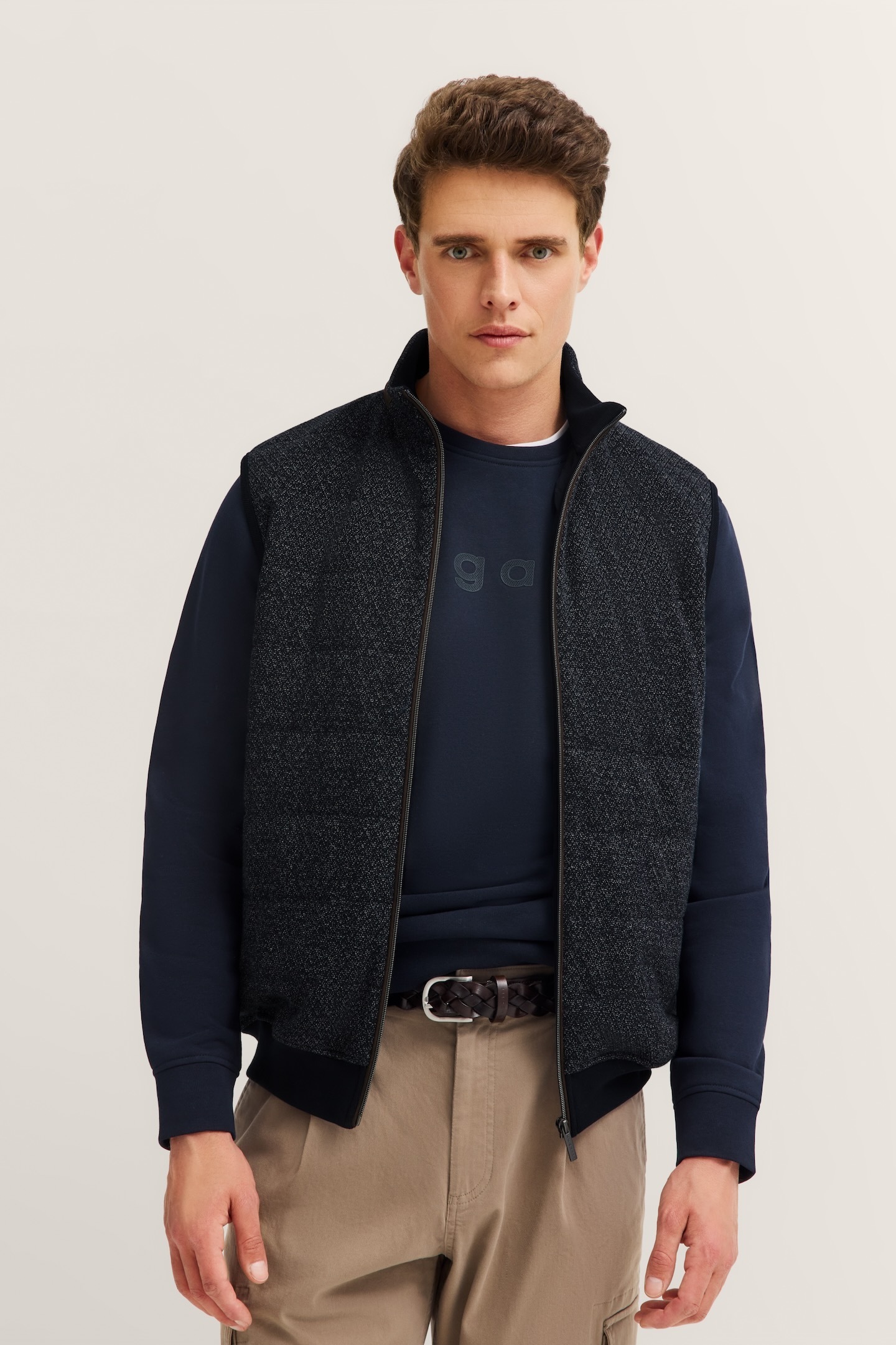 Image of bugatti Sweatweste "Regular Fit" mit Stehkragen und aus reine Baumwolle