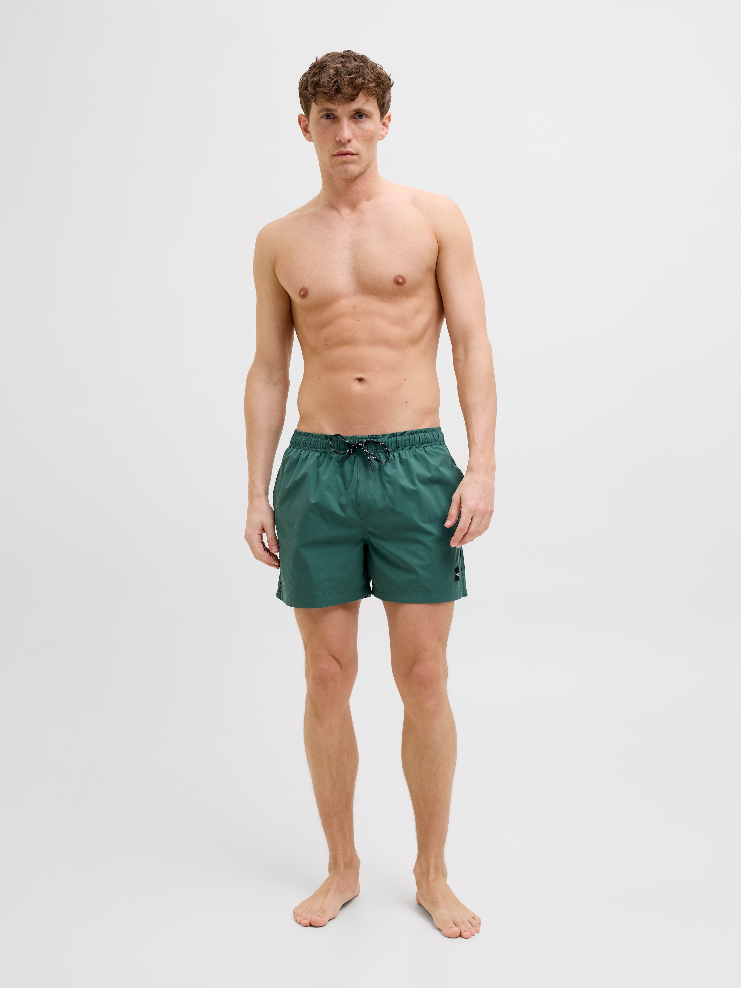 Jack & Jones Badeshorts »JPSTMAUI JJSWIM SOLID AKM SN«
