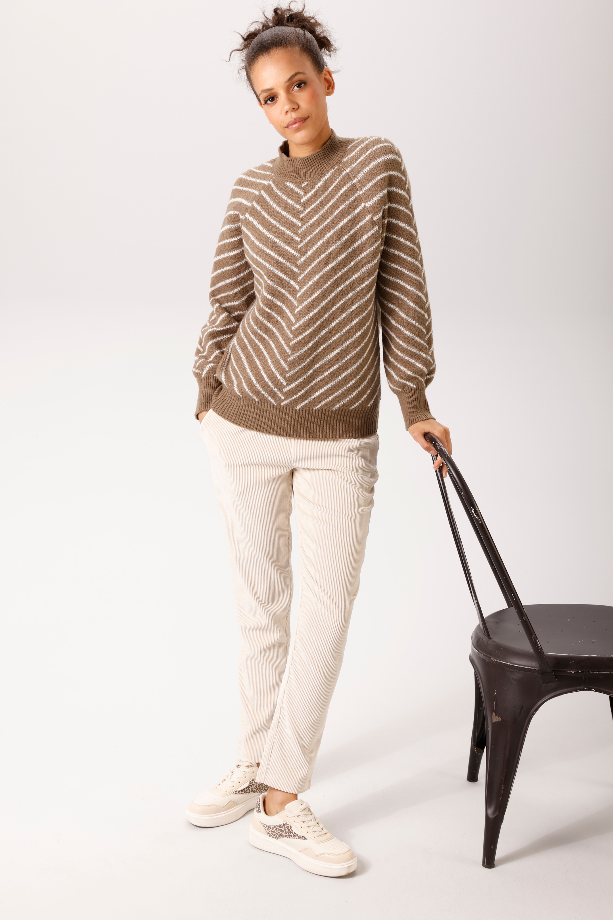 Aniston CASUAL Pull en tricot dans un dessin rayé extravagant - NOUVELLE COLLECTION
