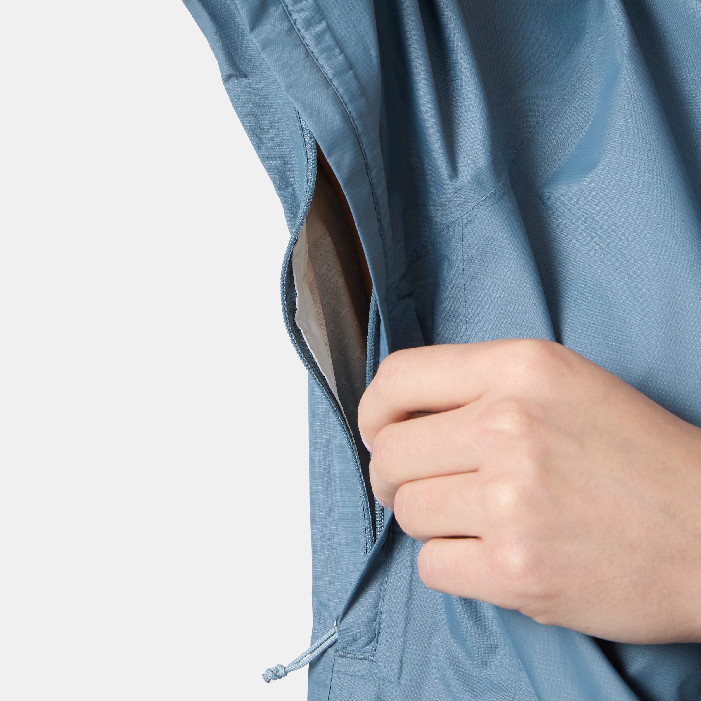 Helly Hansen Veste fonctionnelle »W LOKE JACKET« mit Kapuze wind- und wasserdicht, atmungsaktiv, mit verstellbarer Kapuzenkante