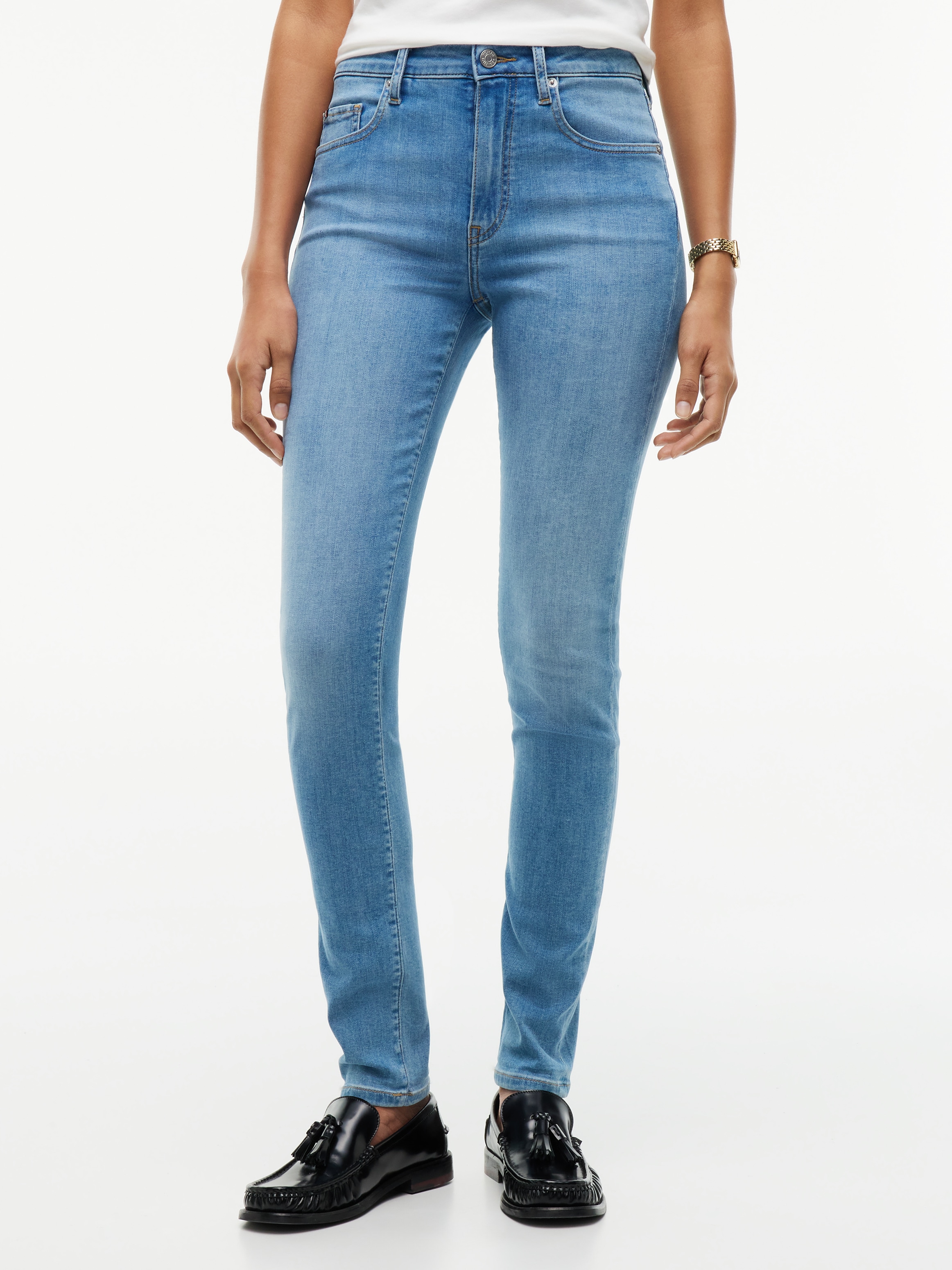 Tommy Hilfiger Skinny-fit-Jeans »COMO Skinny RW ACE mit Logo-Badge und knöchellangem Schnitt« Baumwollmischung, skinny fit