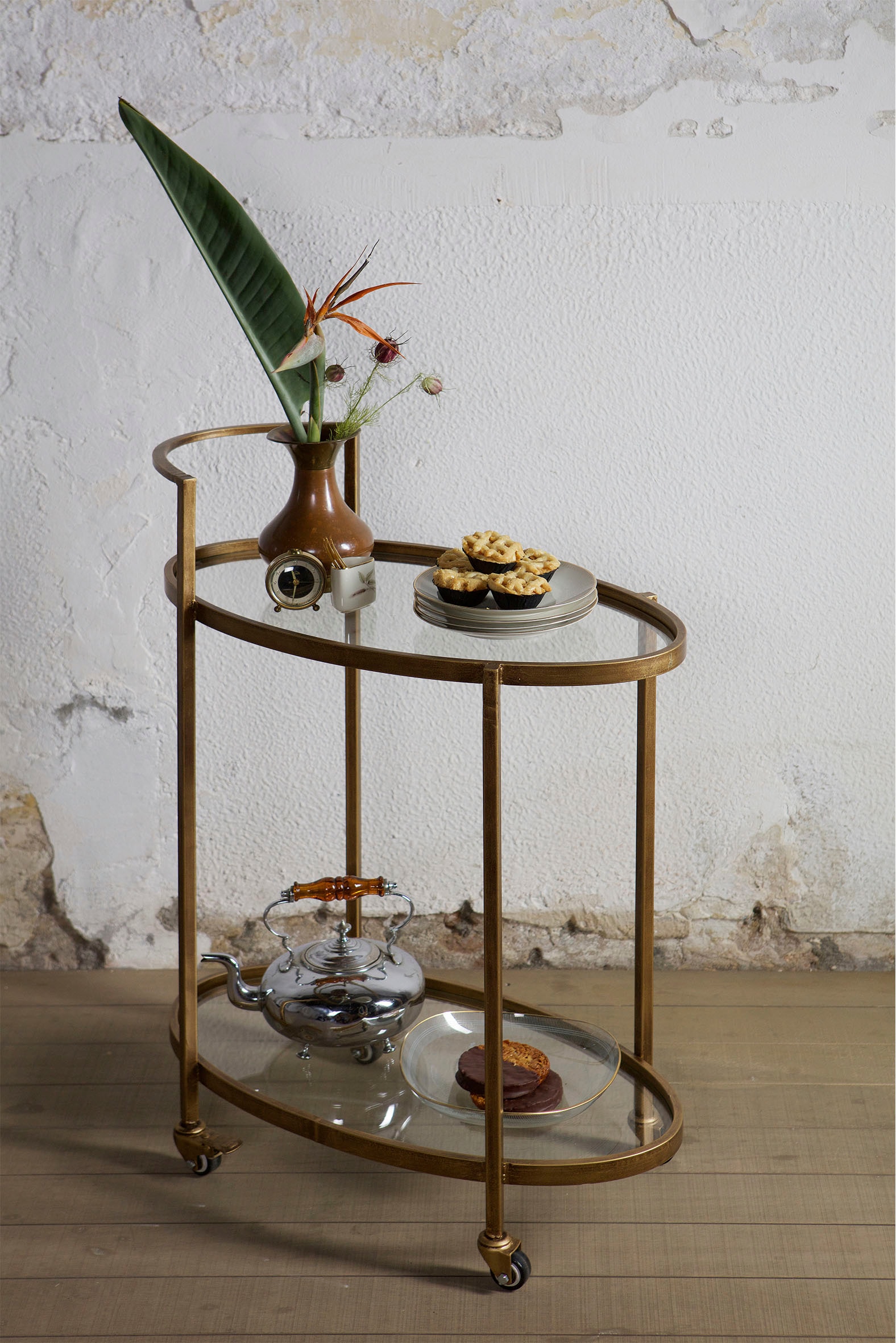 WOOOD Table de bar »Push Trolley Metall Antique-Brass mit Rollen H 86 x B 67 x T 35 cm« capacité de charge 10 kg par niveau, facile d'entretien, monté prêt à l'emploi