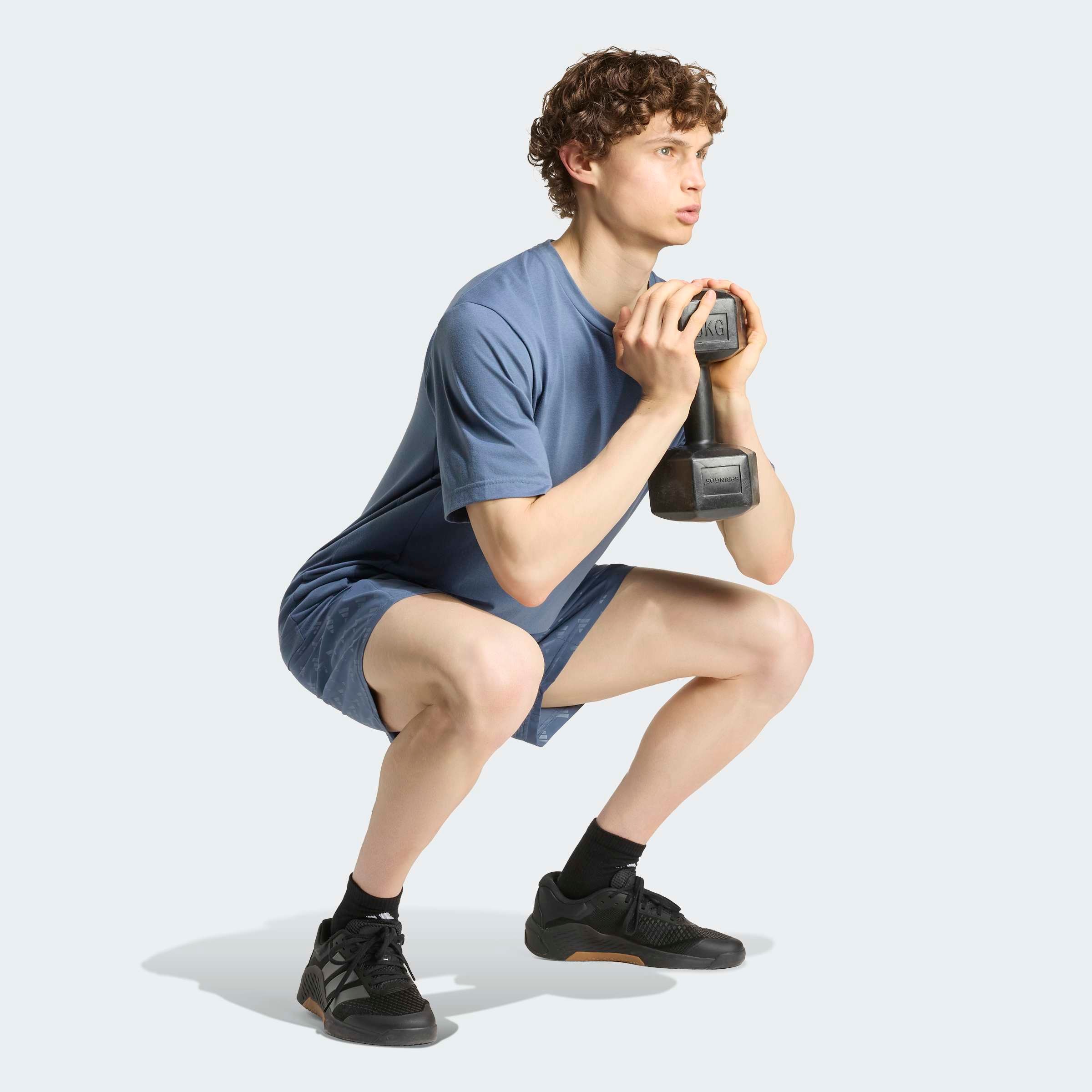 adidas Performance Short »WORKOUT ESSENTIALS BRANDLOVE WOVEN«  pour activités sportives, avec Climacool®, coupe normale