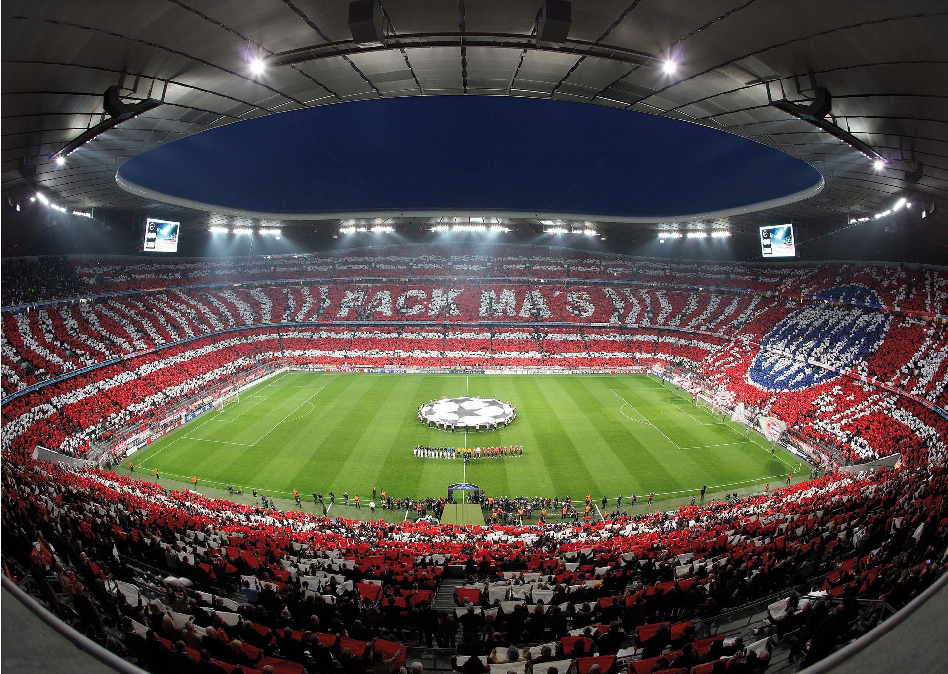 Image of Wall-Art Fototapete »Bayern München Stadion Choreo Pack Mas« bei Ackermann Versand Schweiz