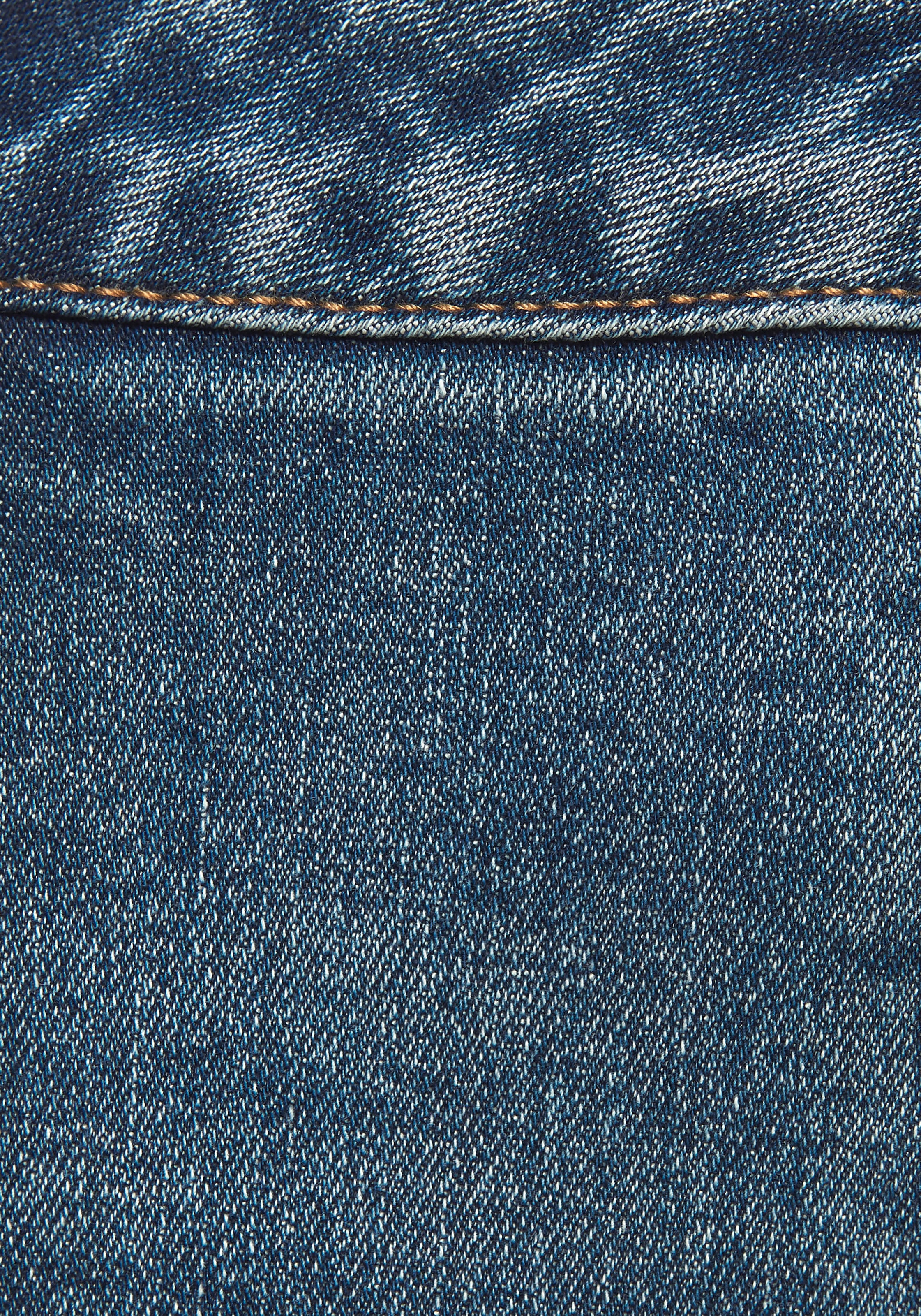 Buffalo 5-Pocket-Jeans, mit Schlitz, Nietendetails, Skinny Jeans, modisch