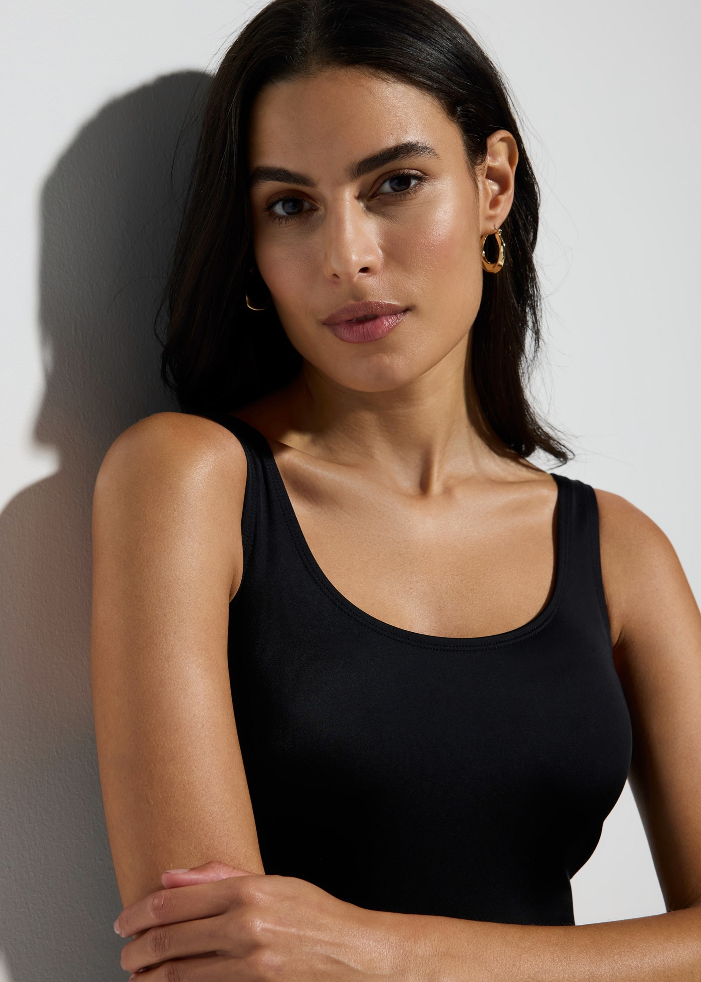 bonprix Badeanzug mit integrierten Softcups, elastisches Material, Basic Stil