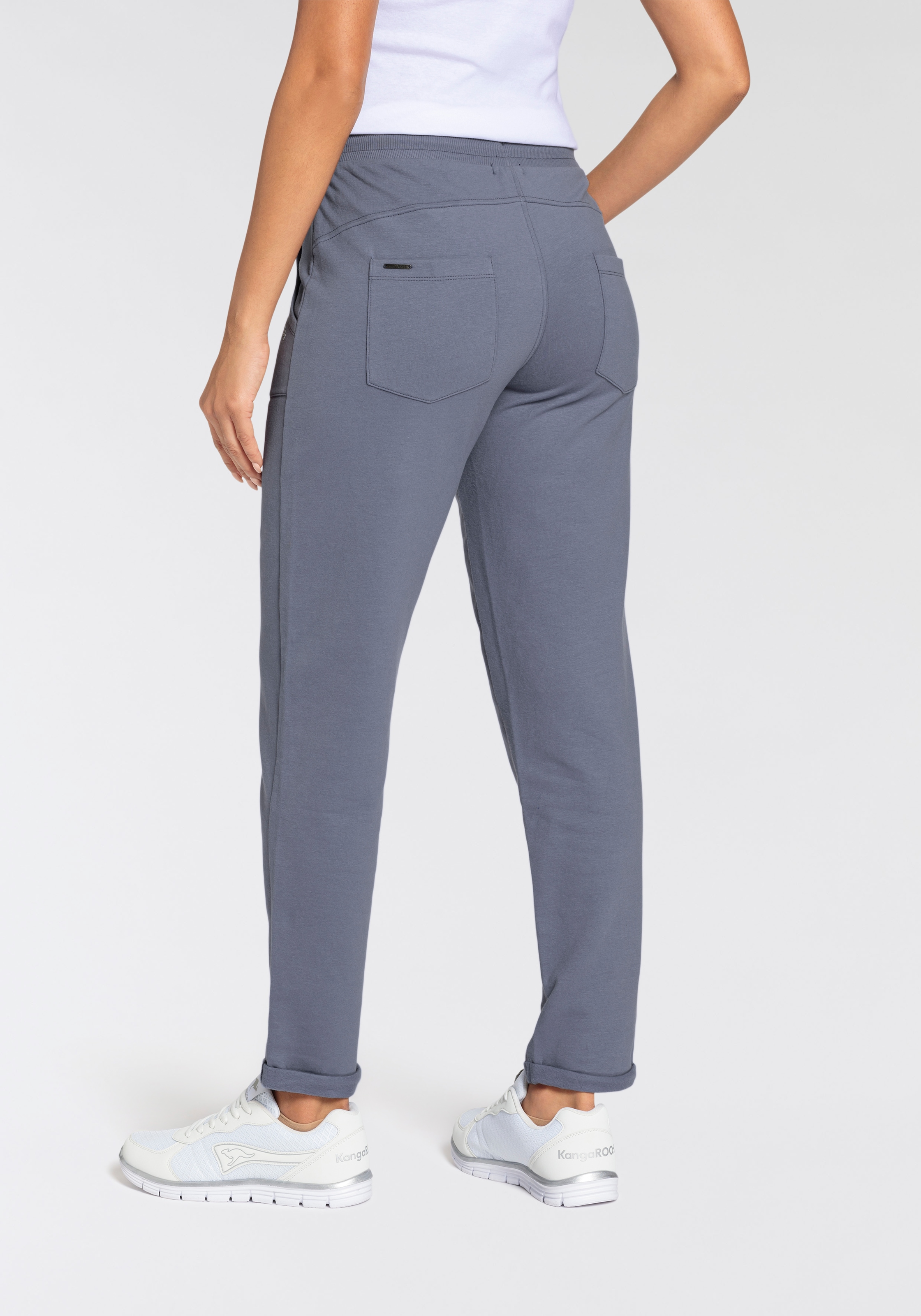 KangaROOS Jogginghose, mit grossen Taschen
