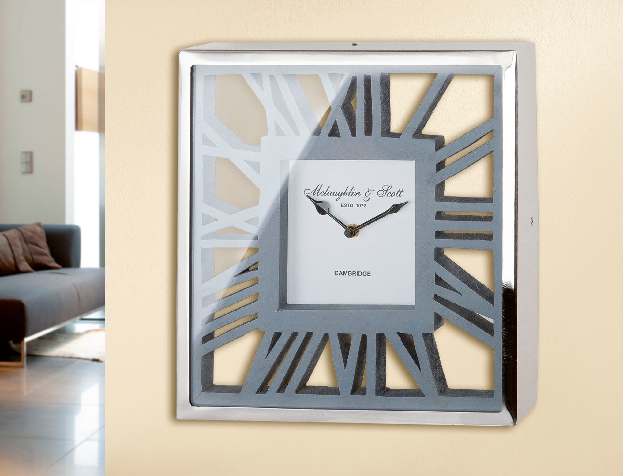 Image of GILDE Wanduhr »Uhr Gris«, eckig, aus Holz und Metall, römische Ziffern, dekorativ in Küche & Wohnzimmer bei Ackermann Versand Schweiz