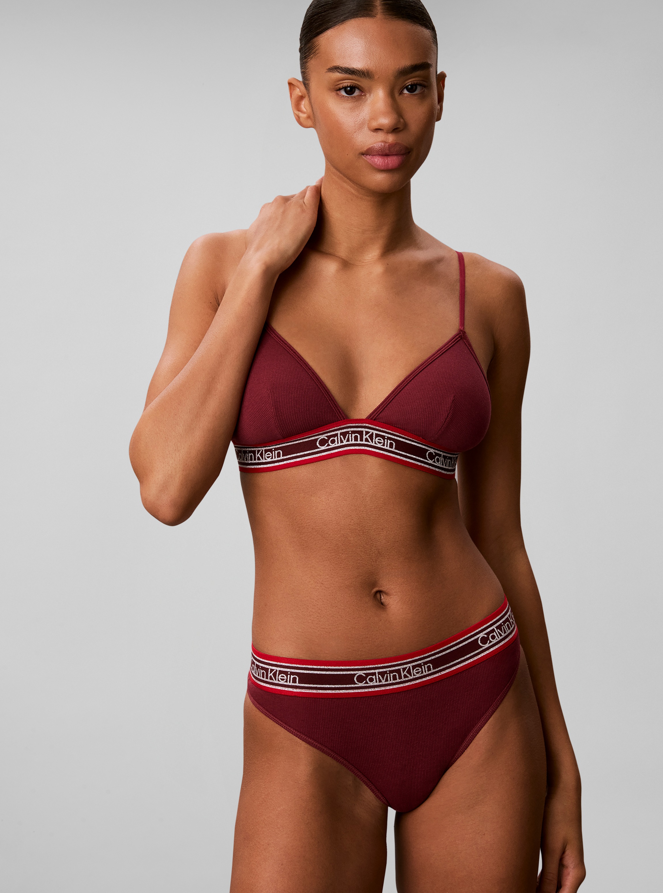 Calvin Klein Underwear Tanga »THONG« Körpernahe Passform mit elastischem Bund