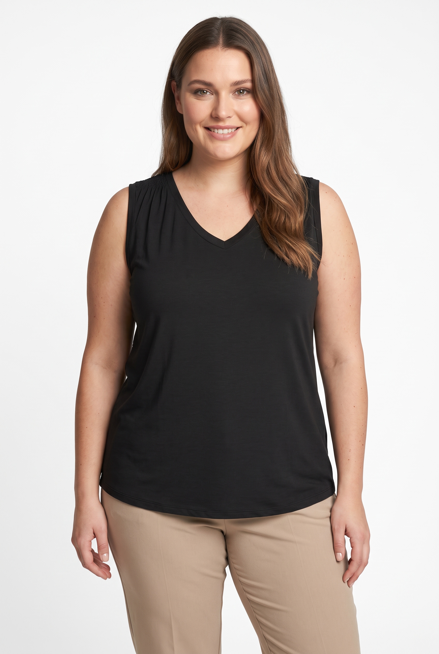 Image of ONLY CARMAKOMA V-Shirt "CARCORAL S/L V-NECK TEE JRS"