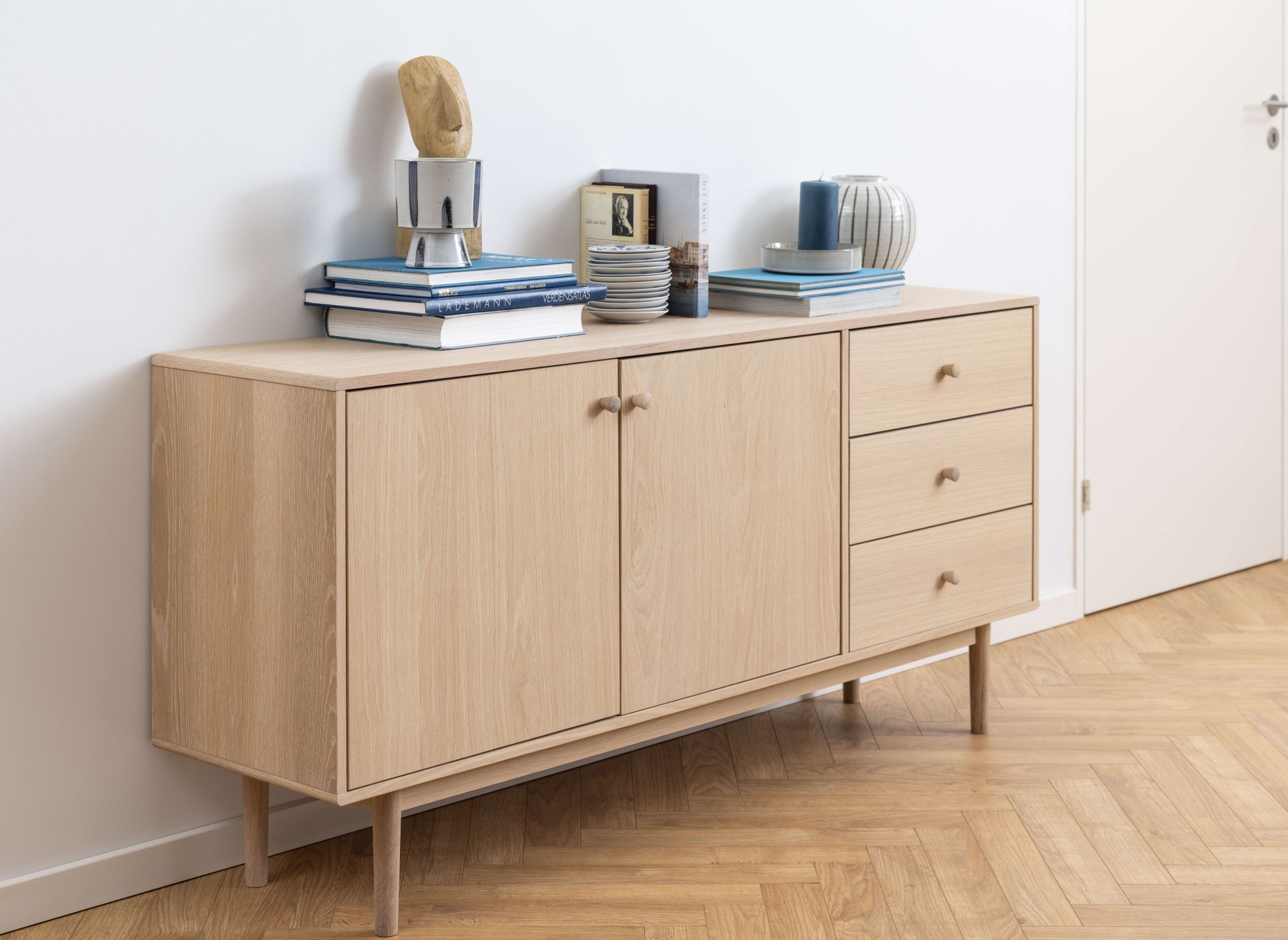 ACTONA GROUP Anrichte »Aston« Sideboard, Eiche/furnier, 2 Türen, 2 Böden, 3 Schubladen, 160 cm