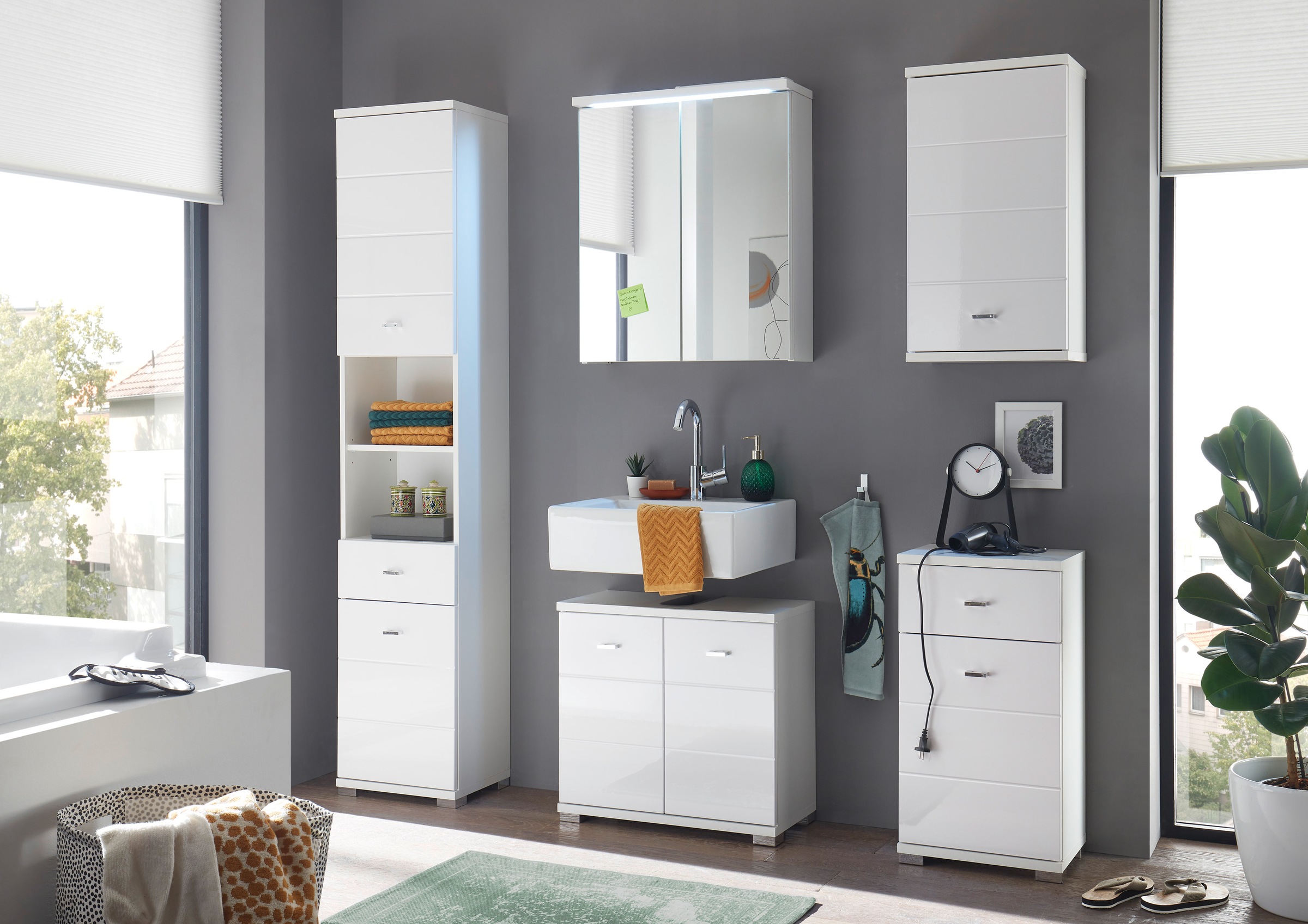 BASIC by Balculina Armoire suspendue »Pool, Badezimmerschrank BxHxT 38x71x23« 1 cuis tlg. largeur 38cm, porte montable à gauche/droite