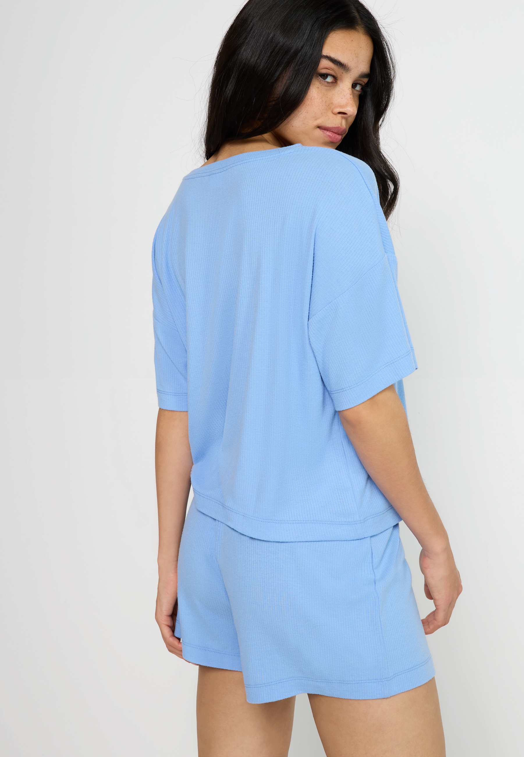 LSCN by LASCANA Shorty 2 tlg. mit Zierknopfleiste an der Hose