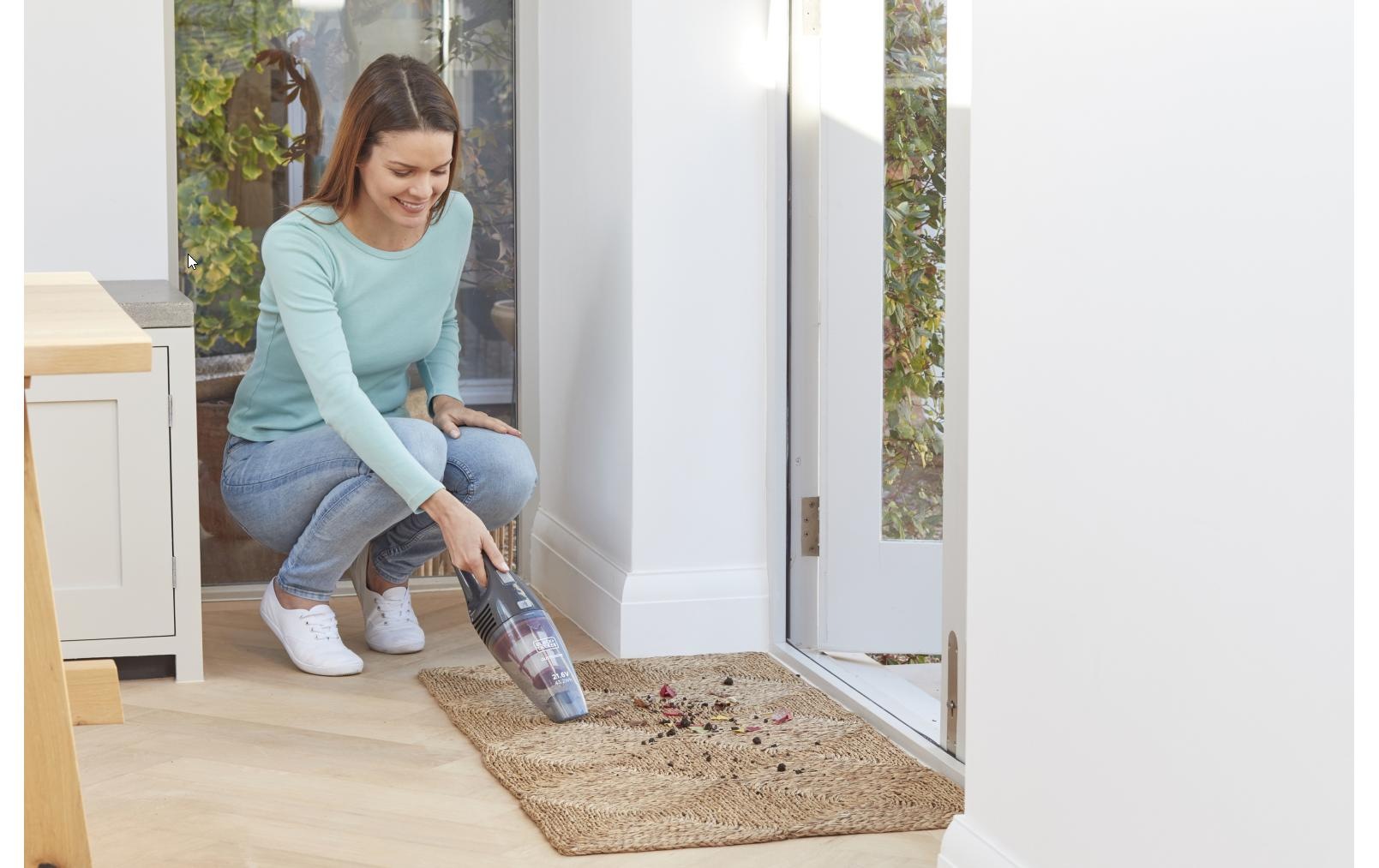 Black + Decker Akku-Stielstaubsauger »2in1 SVB620JW«