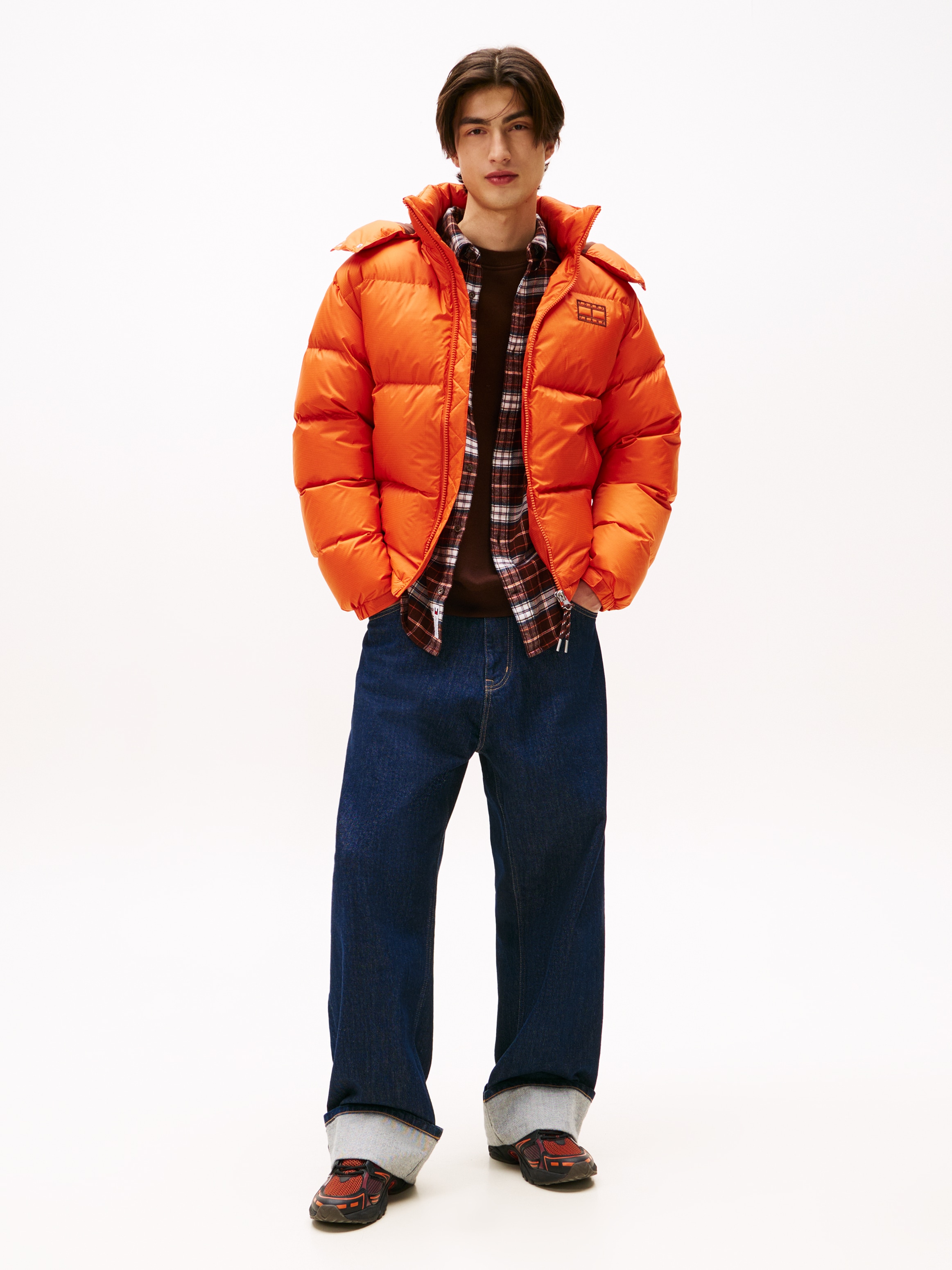 Tommy Jeans Steppjacke »ALASKA DOWN PUFFER« mit Kapuze Übergangsjacke Regular fit mit abnehmbarer Kapuze