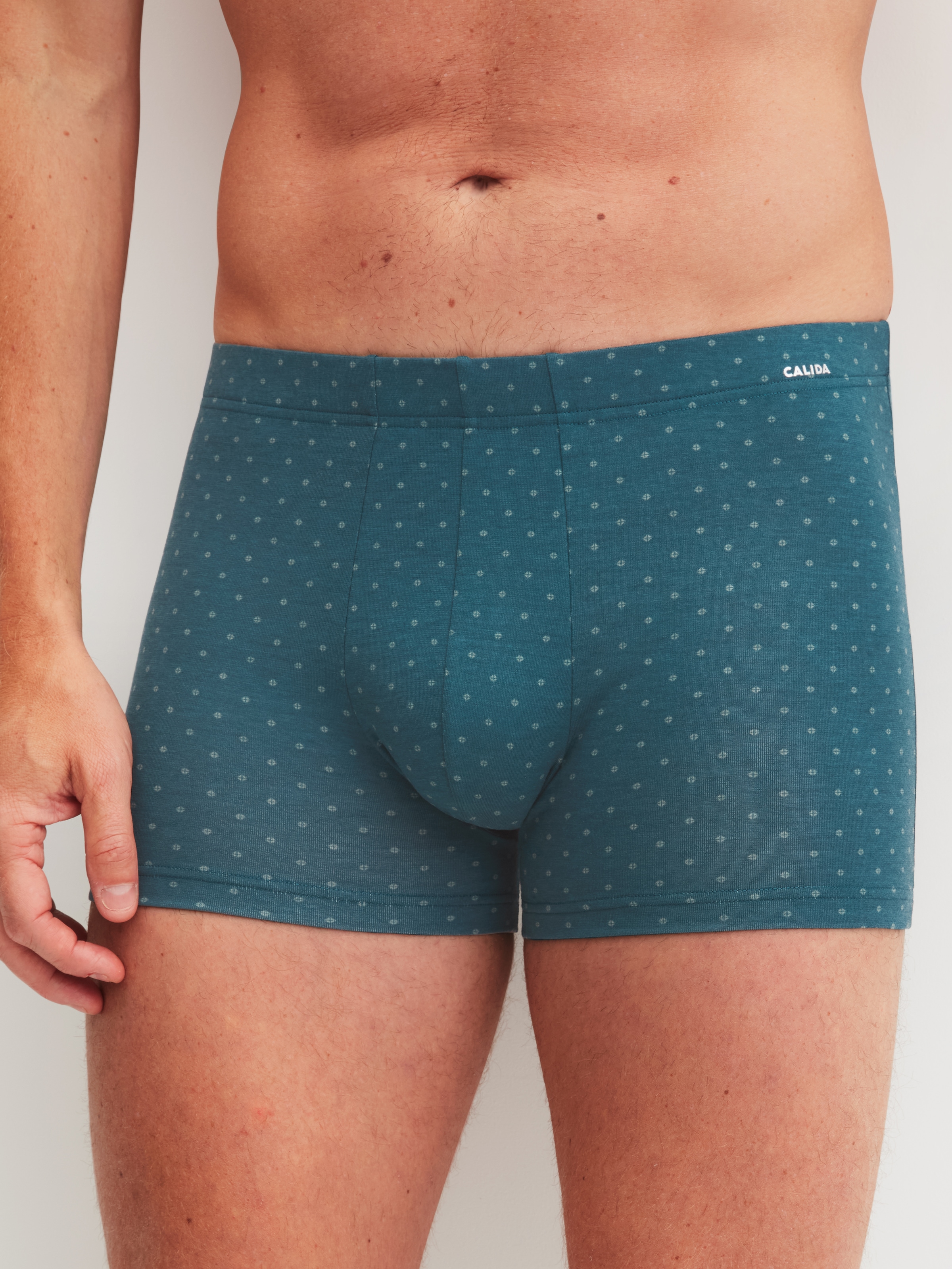 CALIDA Boxers »Cotton Code Design« ceinture large, à motif, ajustée, confortable, avec logo imprimé, mélange coton