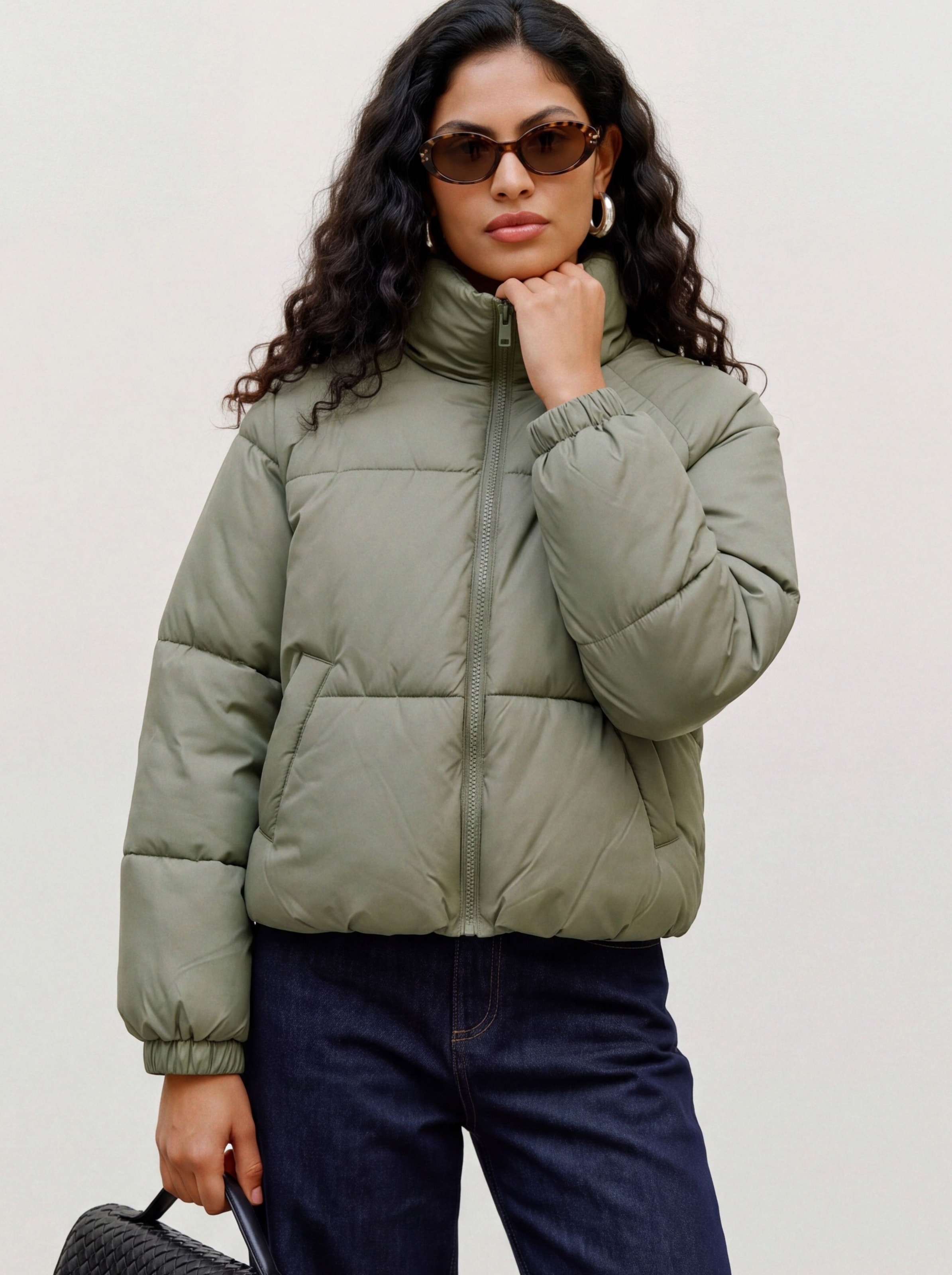 Image of Vero Moda Steppjacke "VMBRENDA SHORT JACKET NOOS" Kunstfaser, Stehkragen