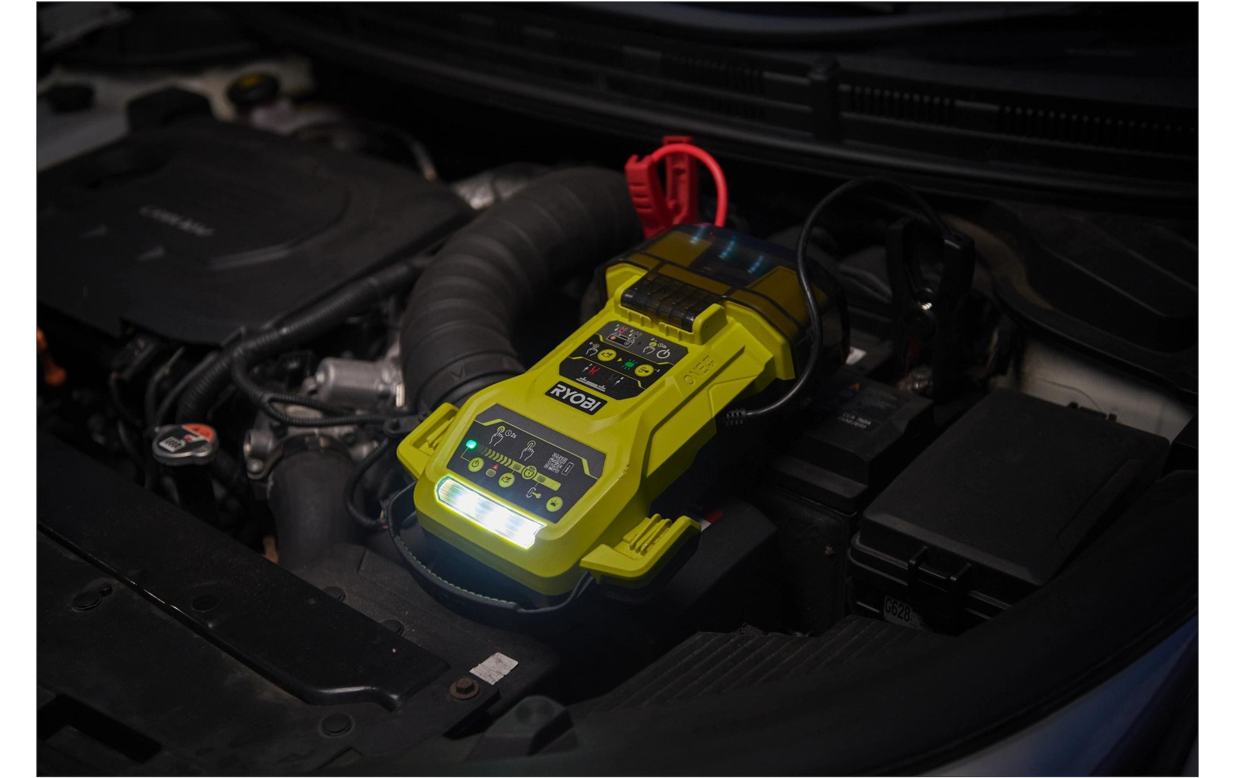 RYOBI Chargeur de batterie de voiture »Starterbatterie RJSC18«