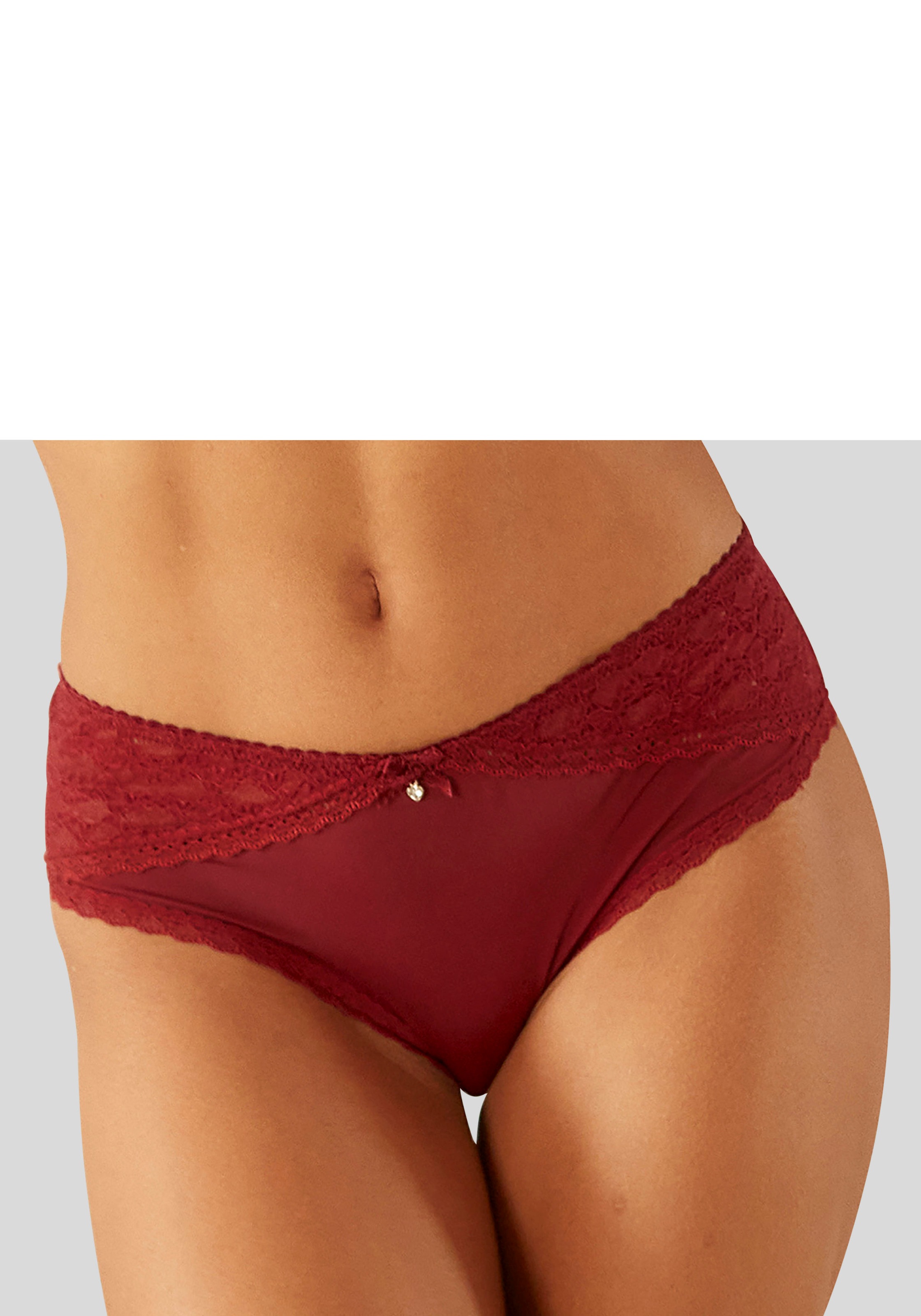 Image of s.Oliver Panty, mit dezent transparenten Spitzeneinsätzen bei Ackermann Versand Schweiz