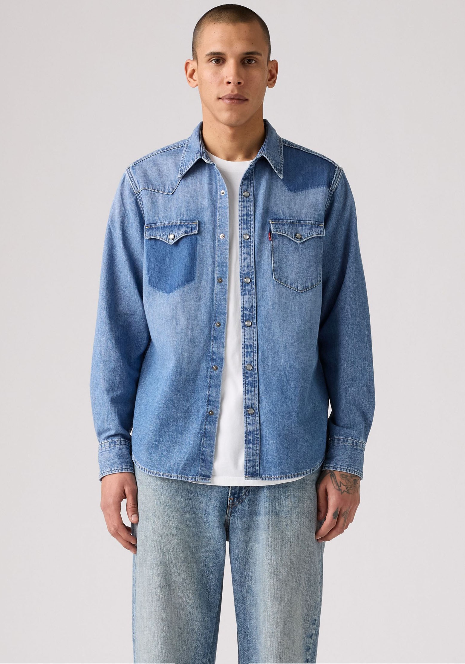Image of Levis Jeanshemd mit Druckknopf- Verschluss
