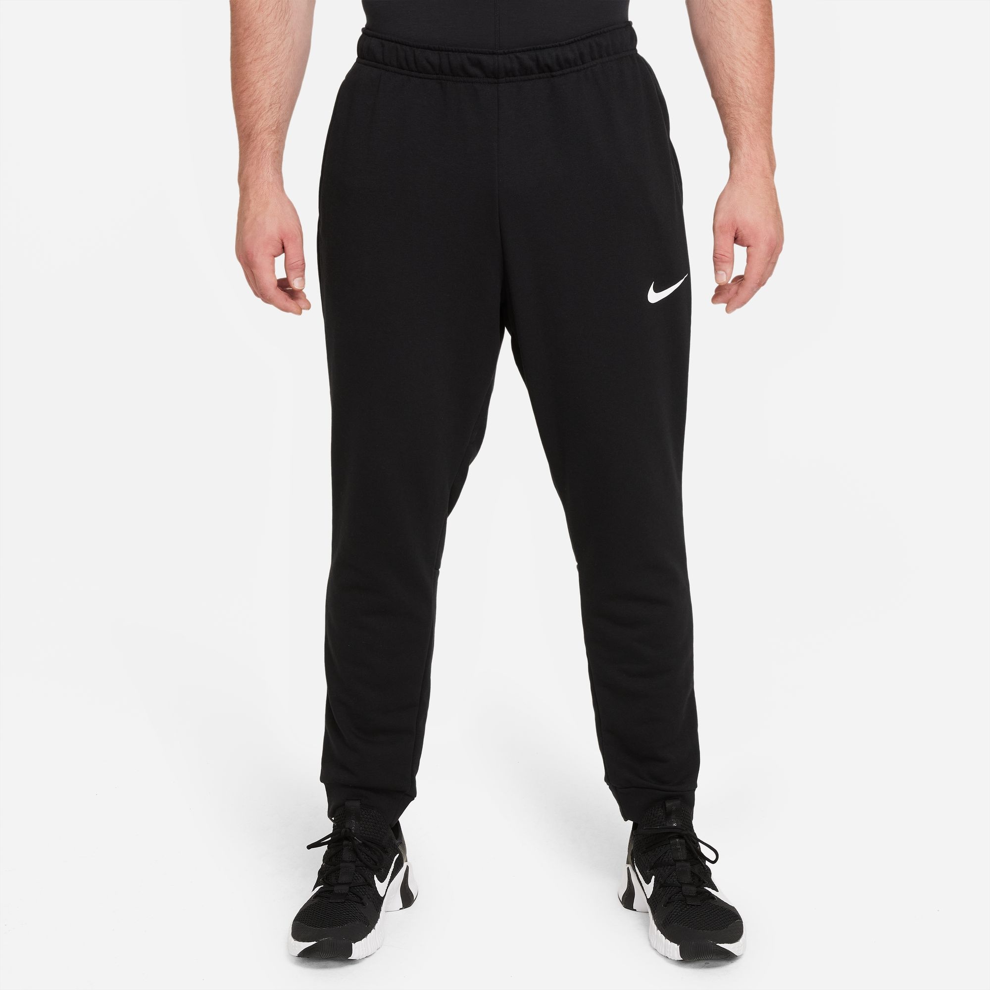 Nike Trainingshose »DRI-FIT MEN'S TAPERED TRAINING PANTS«