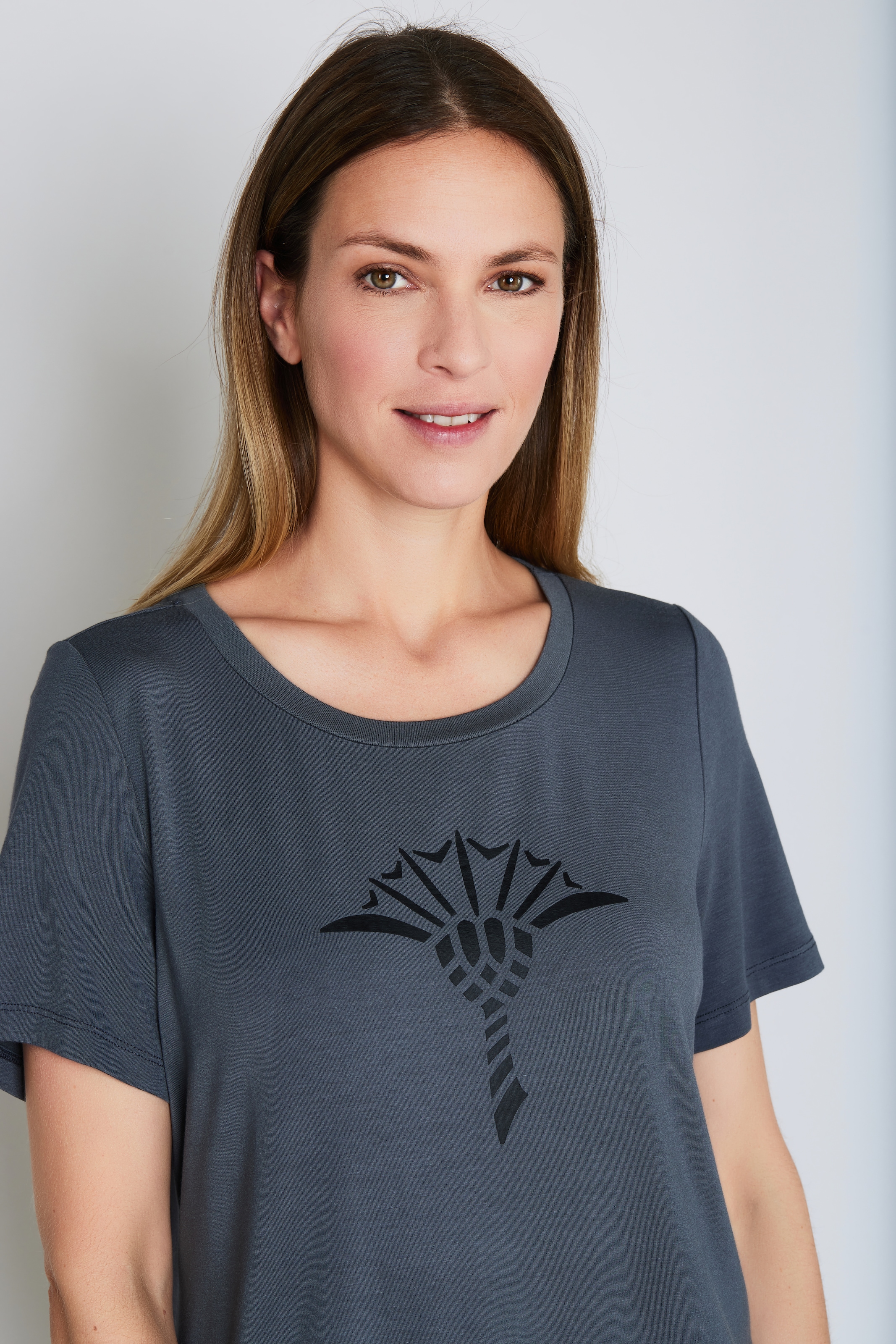 JOOP! Pyjamaoberteil »Luxe« mit dezenter Logostickerei