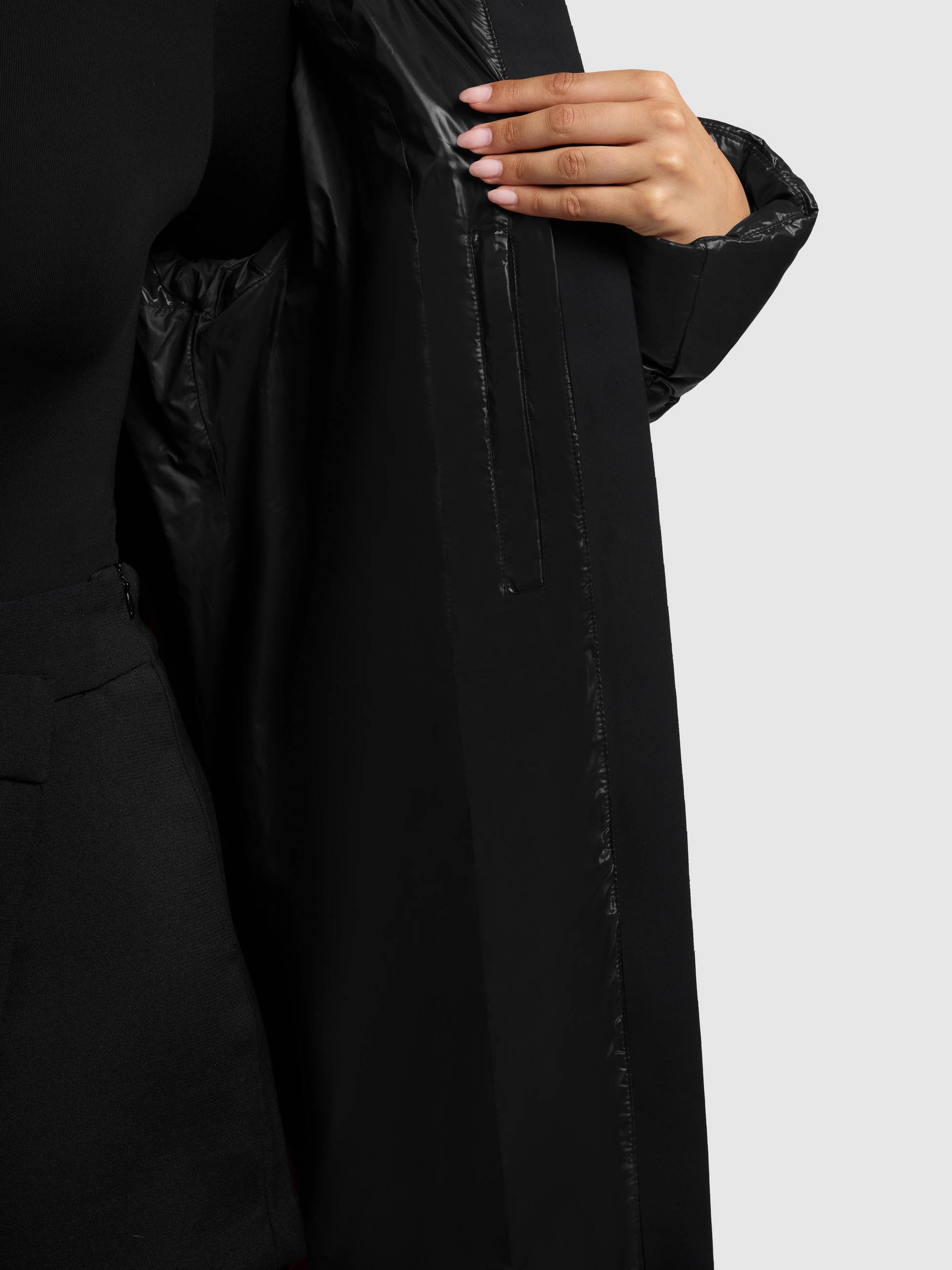 khujo Steppmantel »WILLA« praktische Seitenschlitze mit Reissverschluss