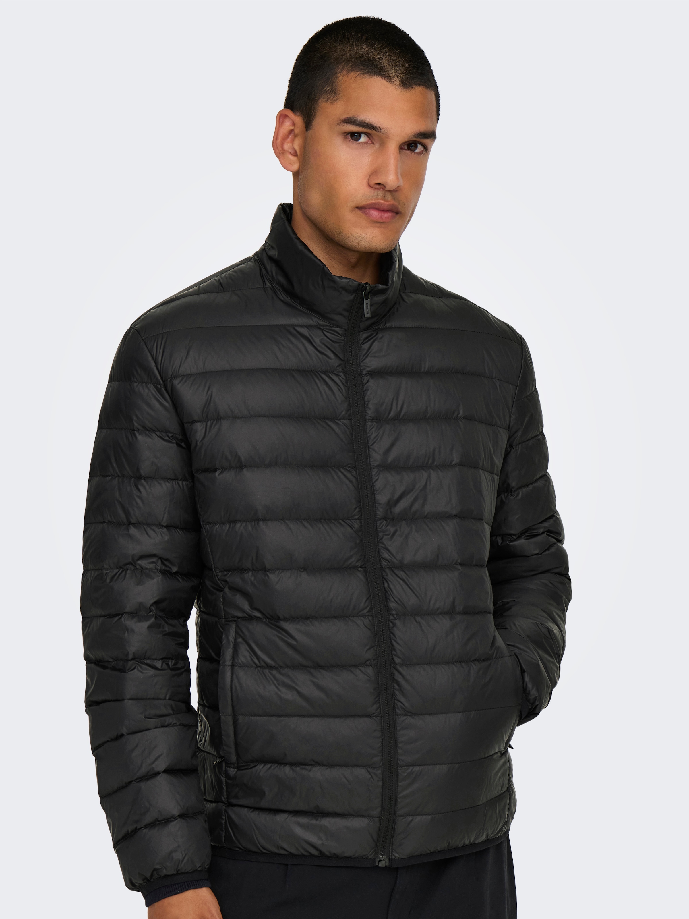 Image of ONLY & SONS Steppjacke "ONSNOA LIGHT JACKET OTW CS OTL" mit Kapuze