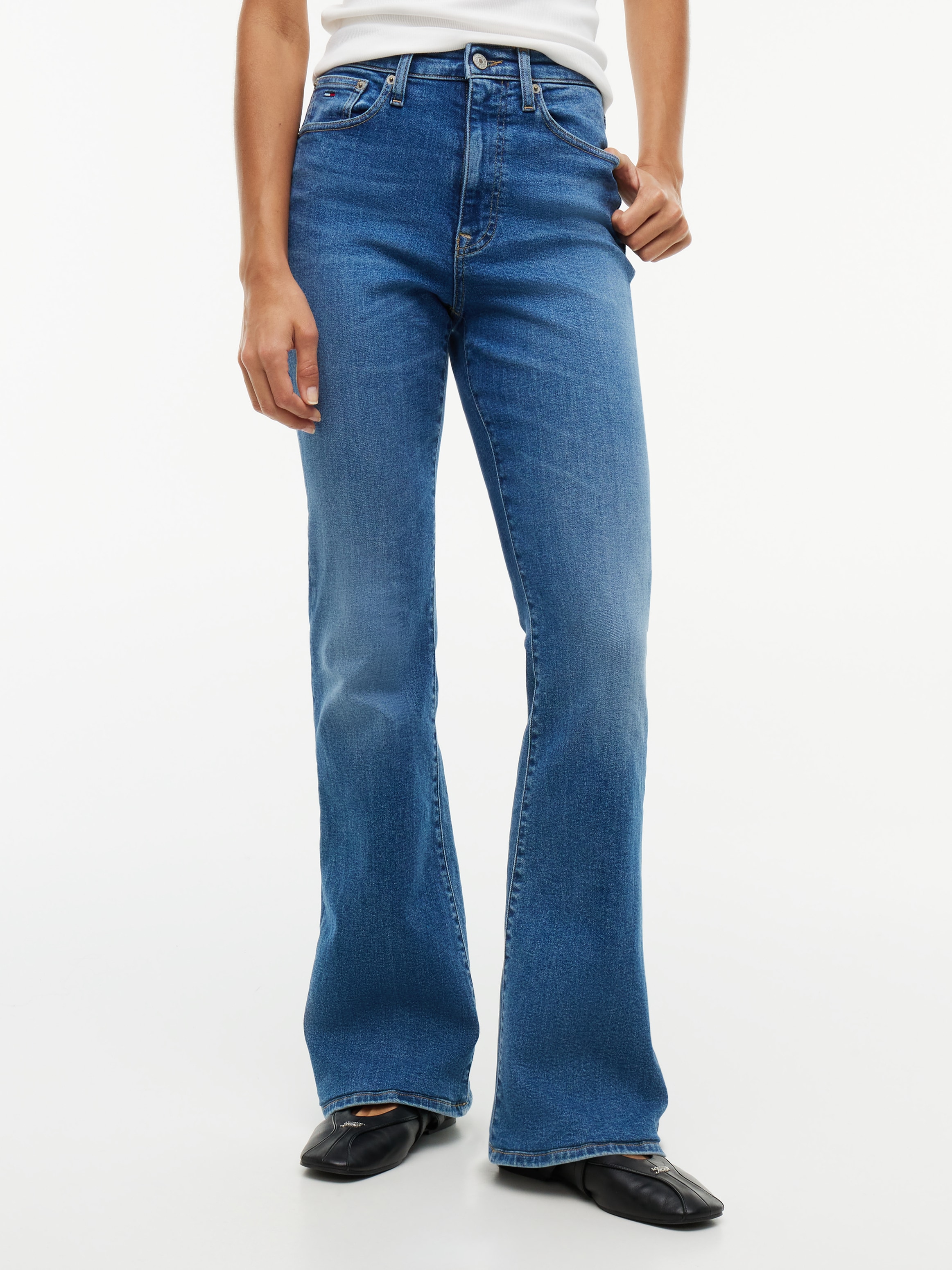 Image of Tommy Jeans Bootcut-Jeans "SYLVIA HIGH RISE BOOTCUT DJ0239" Baumwollmischung
