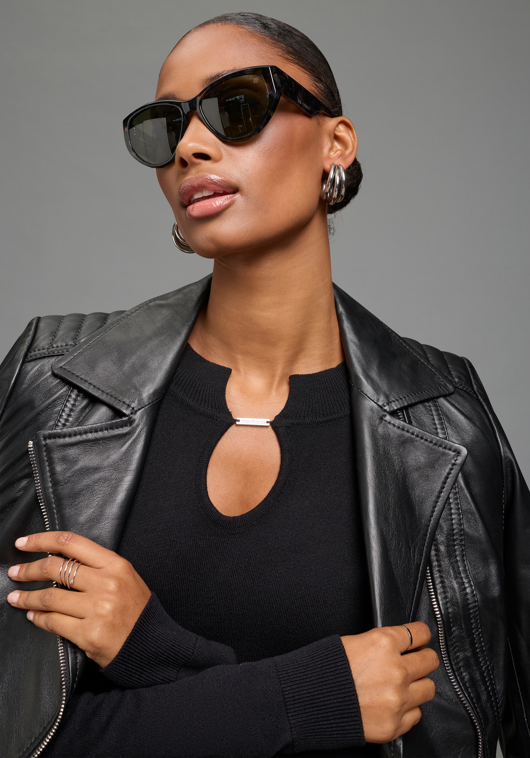 Bruno Banani Robe en tricot Sans poches également en grandes tailles, coupe ajustée, manches longues avec poignets