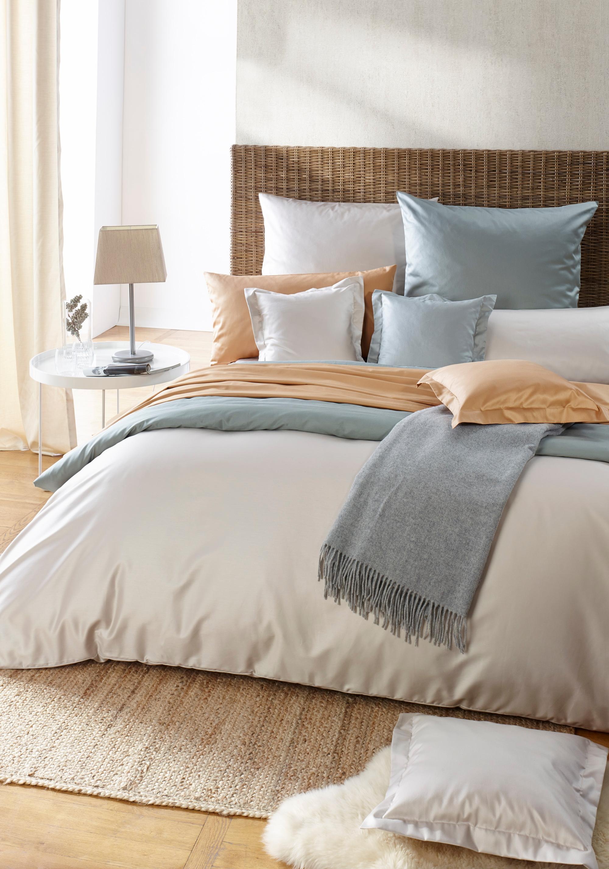 Curt Bauer Bettwäsche »Uni-Mako-Satin aus 100% Baumwolle, Bett- und Kopfkissenbezug mit Reissverschluss, pflegeleicht, STANDARD 100 by OEKO-TEX® und Made in Green zertifiziert, auch ganzjährig geeignet, edle Haptik«, (2 tlg.)