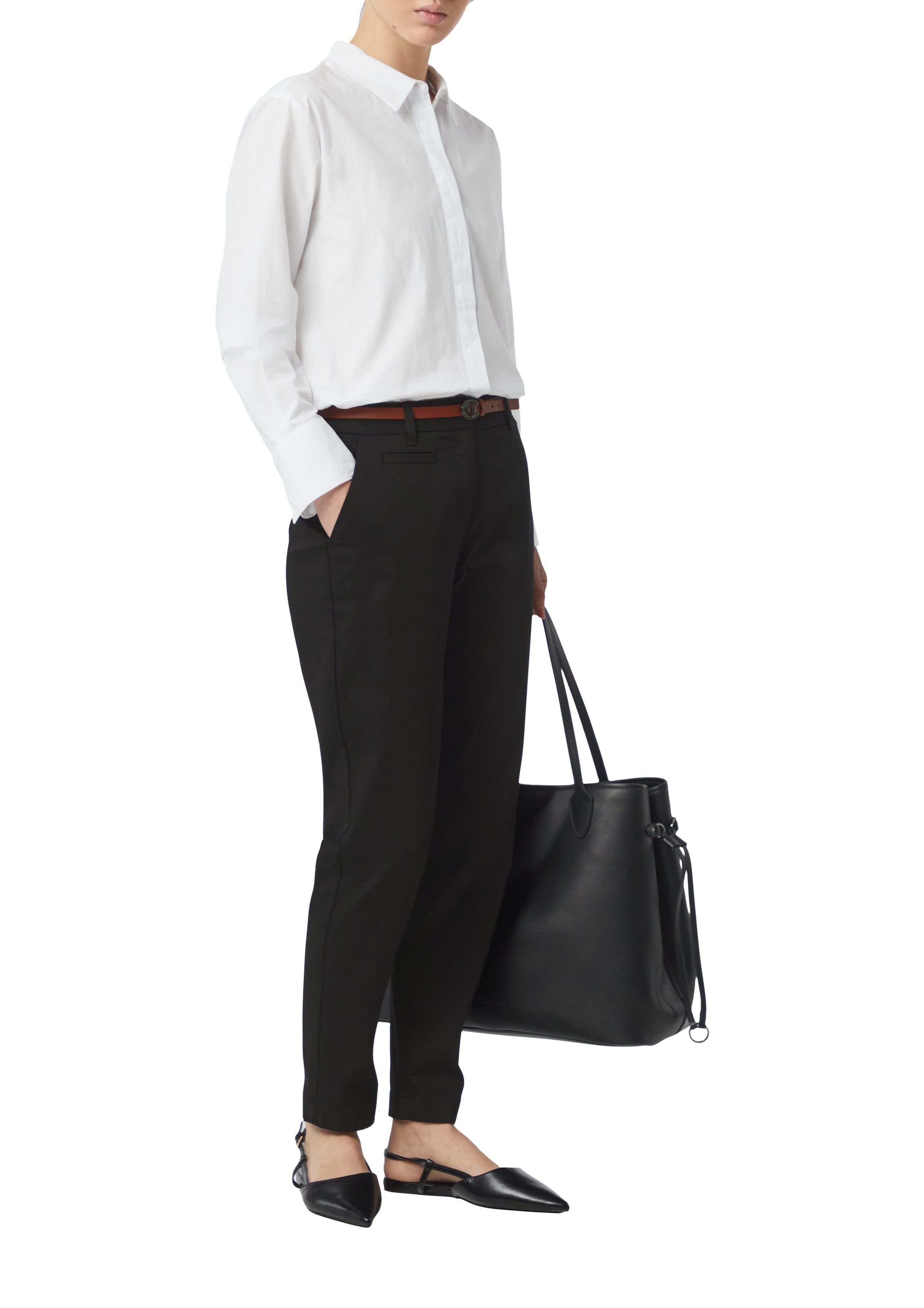 Comma Chinohose  mit Gürtel und Stretch